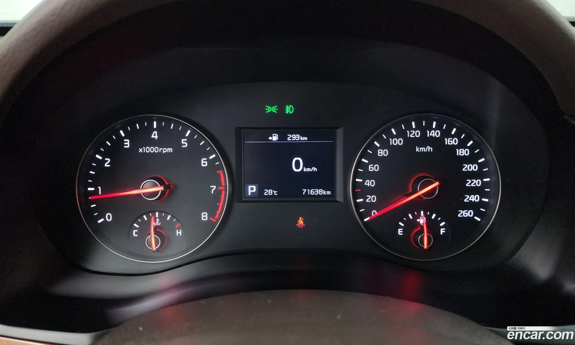 Kia K7 2016 KNALB415BGA052221 — 16