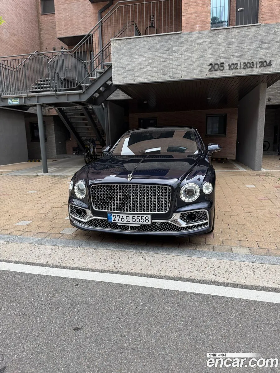 Bentley Flying Spur 2021 — 7