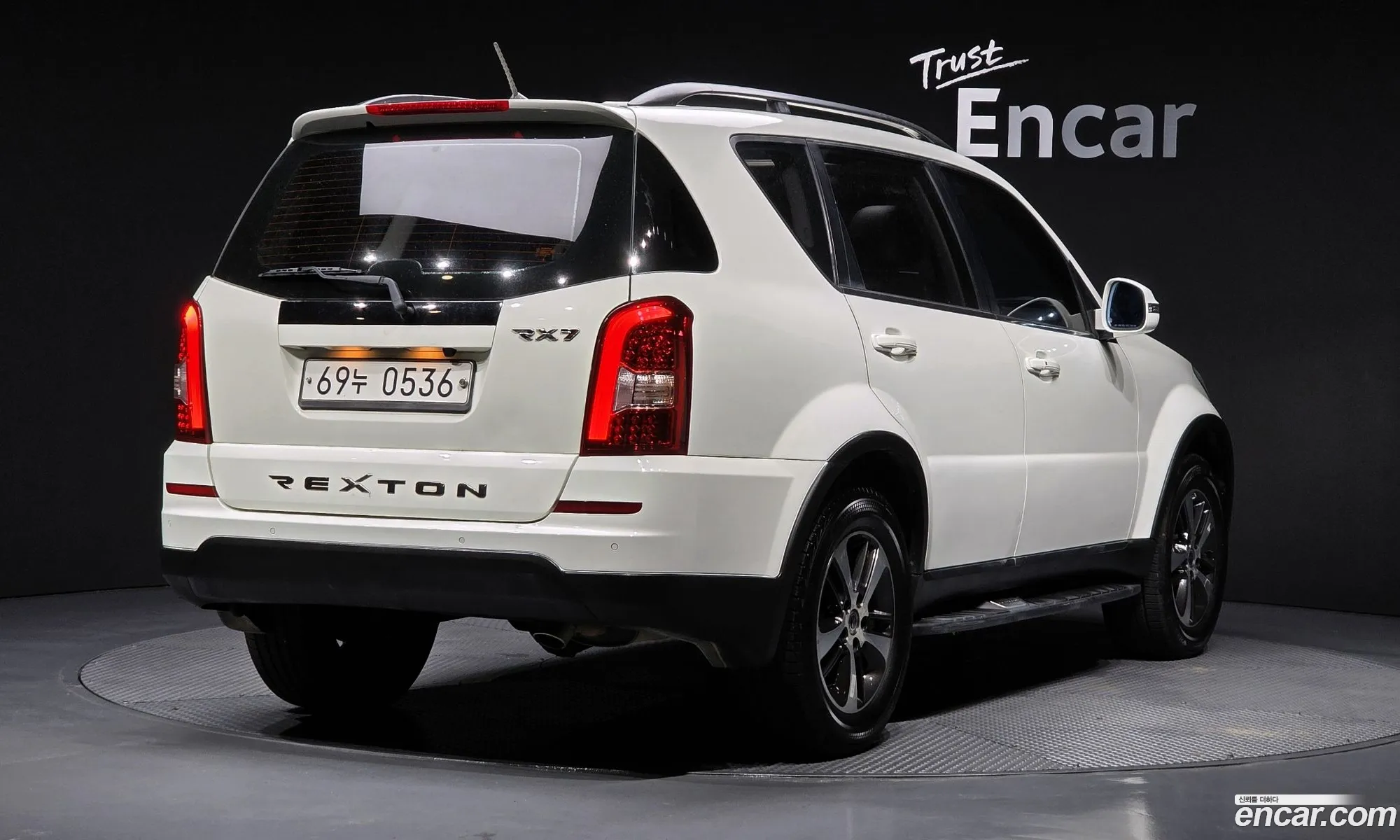 KG Mobility (SsangYong) Rexton W 2015 KPBFA3AN1FP350160 — 9