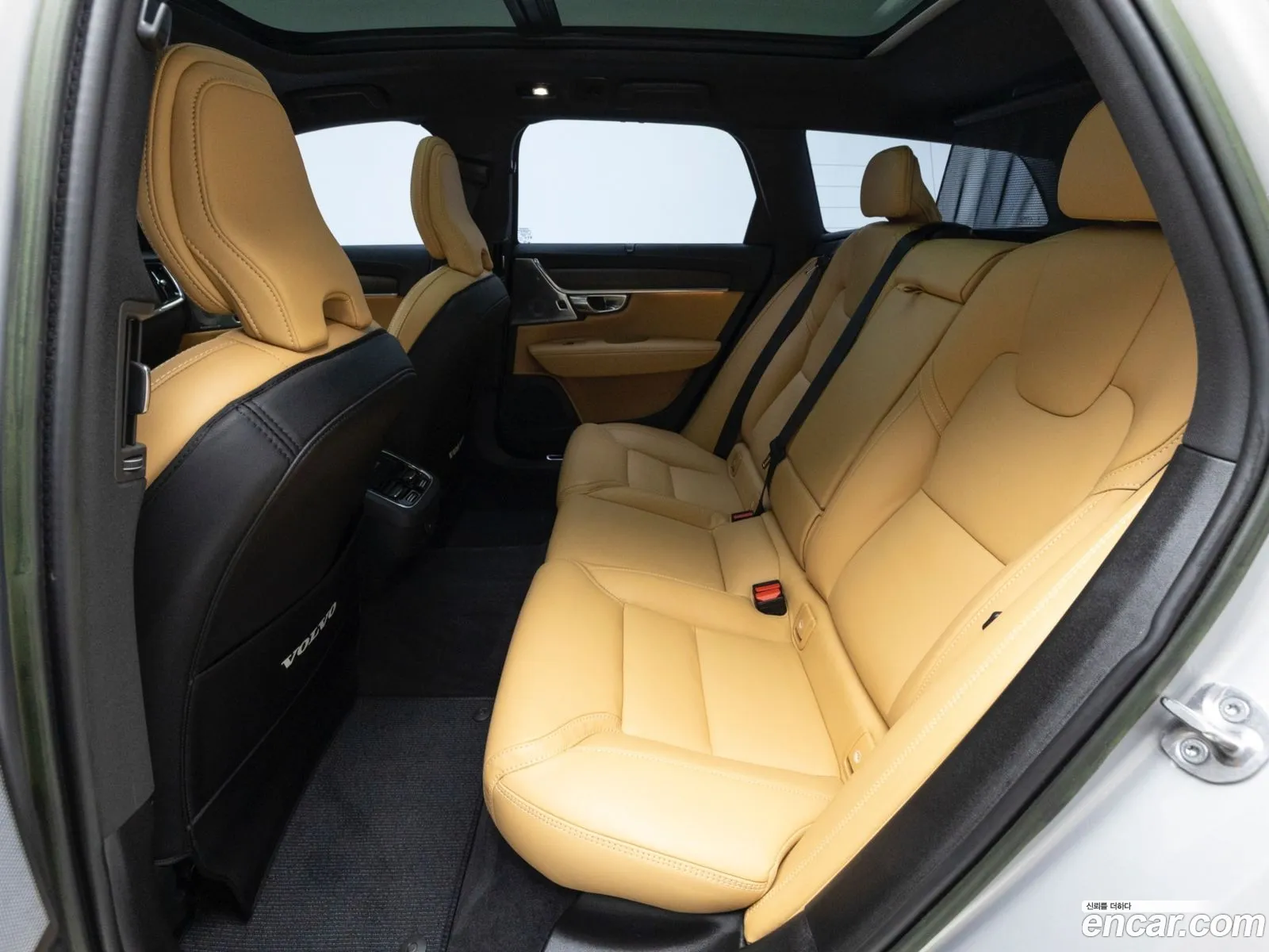 Volvo V90 Cross Country