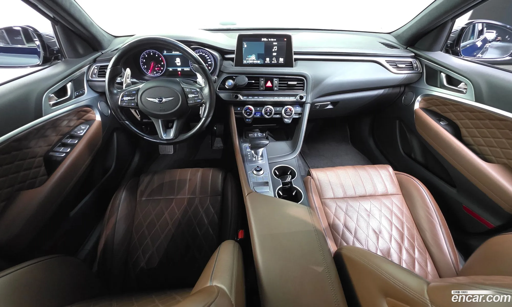 Genesis G70 2018 KMTG341ADJU007585 — 8