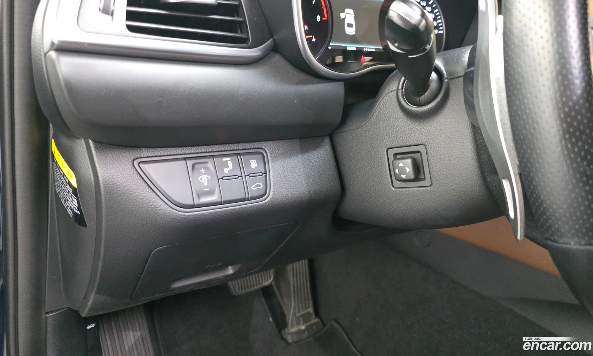 Genesis G70 2018 KMTG341ADJU007585 — 5