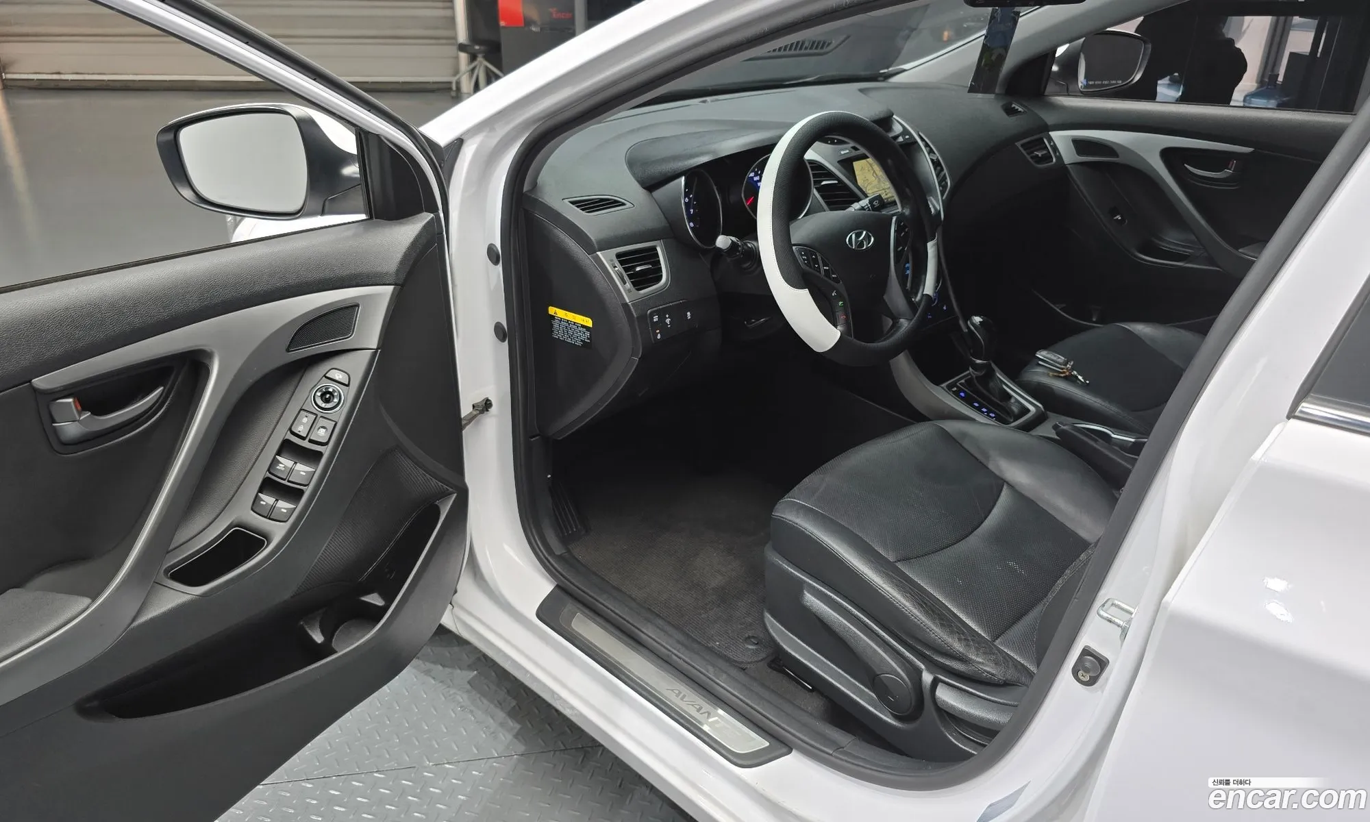Hyundai Elantra 2015 KMHDG41DBGU595368 — 25