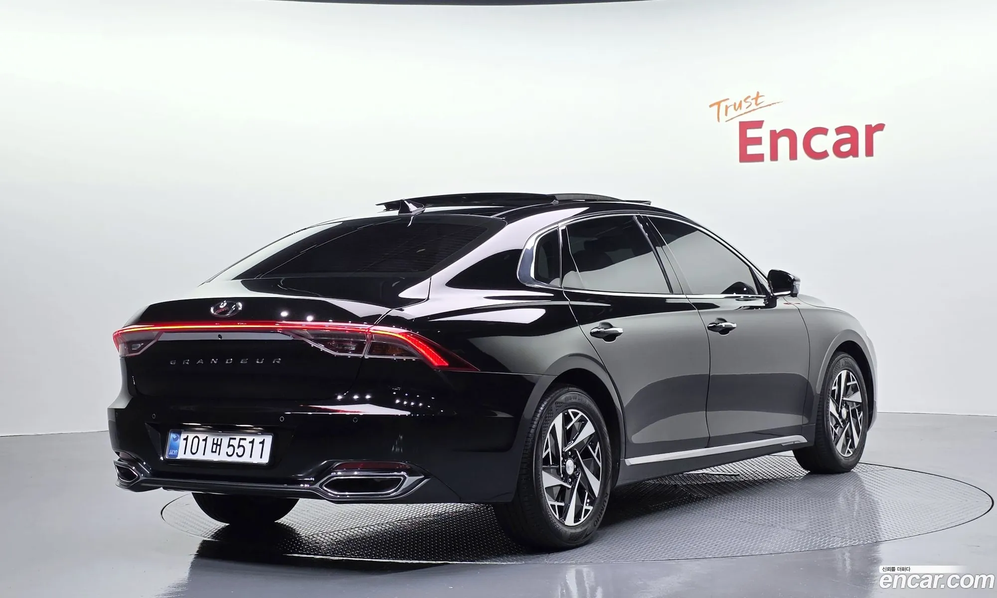 Hyundai Grandeur IG Hybrid 2022 — 24