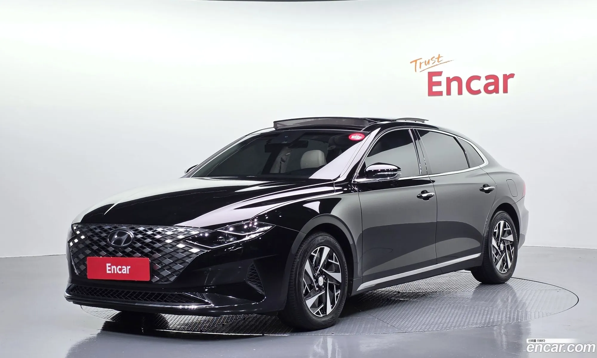 Hyundai Grandeur IG Hybrid 2022 — 23