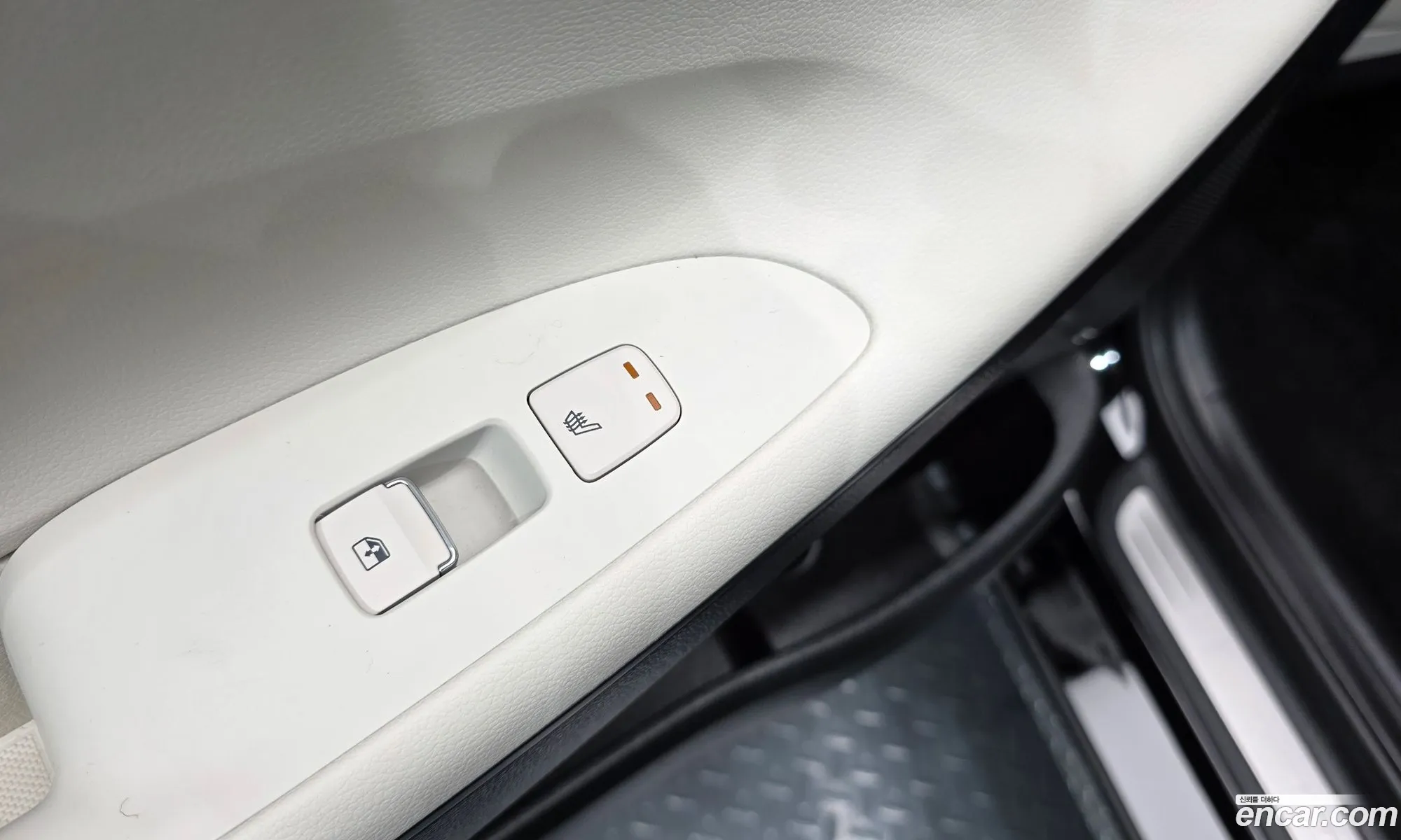 Hyundai Grandeur IG Hybrid 2022 — 27