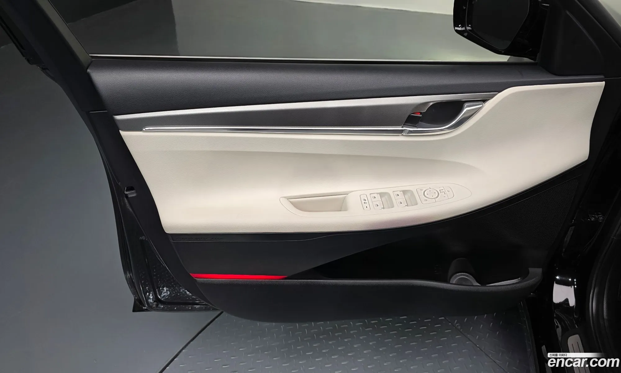 Hyundai Grandeur IG Hybrid 2022 — 21