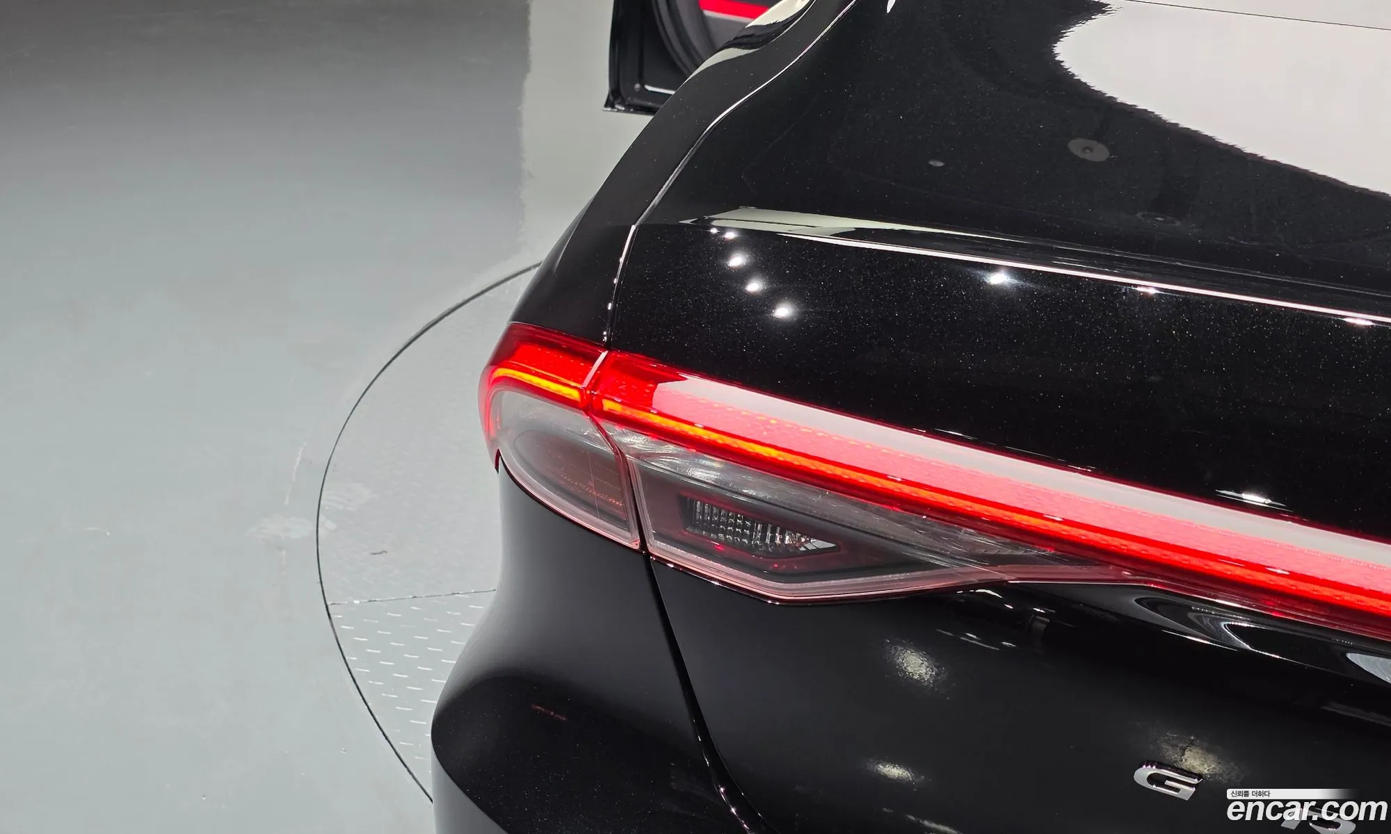 Hyundai Grandeur IG Hybrid 2022 — 25