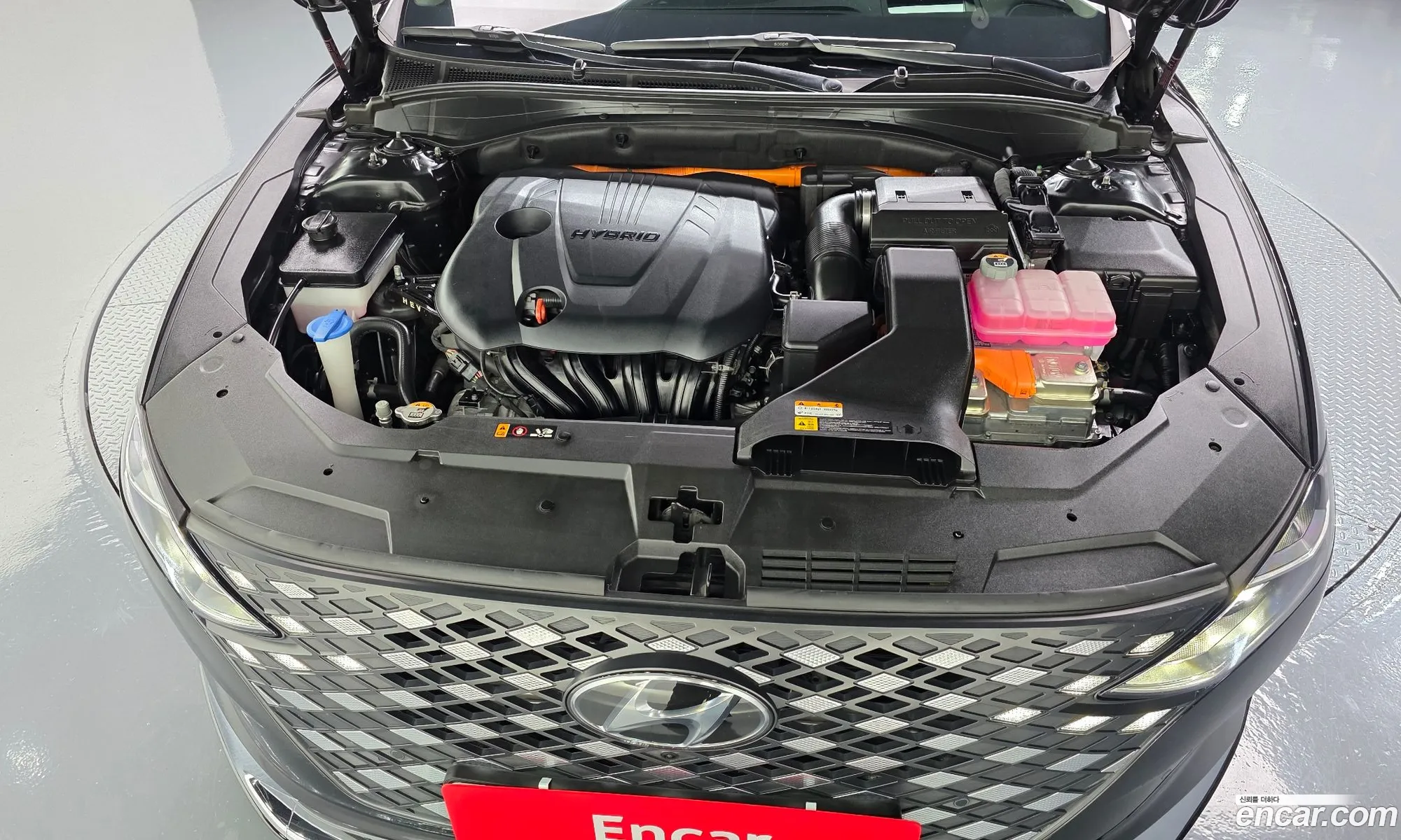 Hyundai Grandeur IG Hybrid 2022 — 18