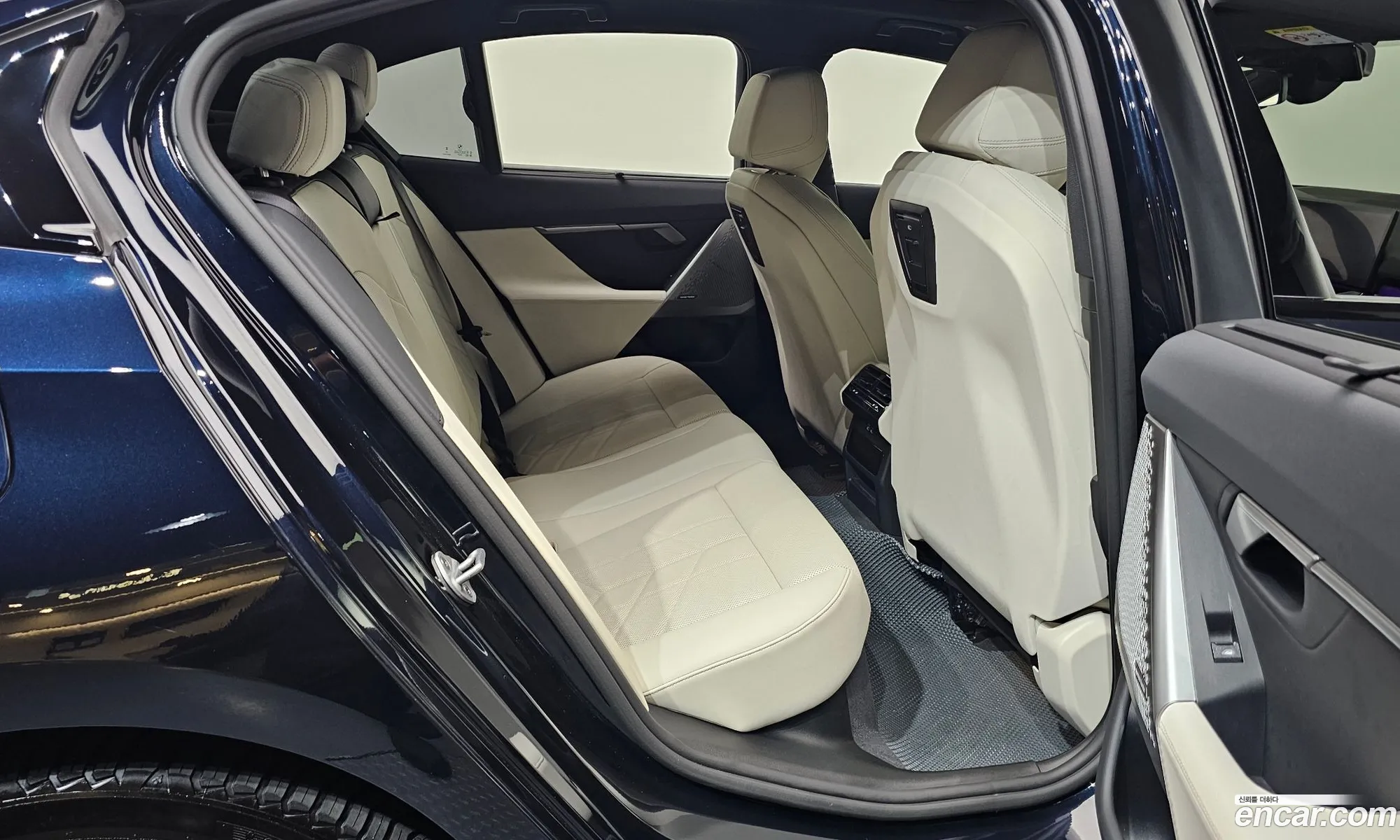 BMW i5 2025 — 21