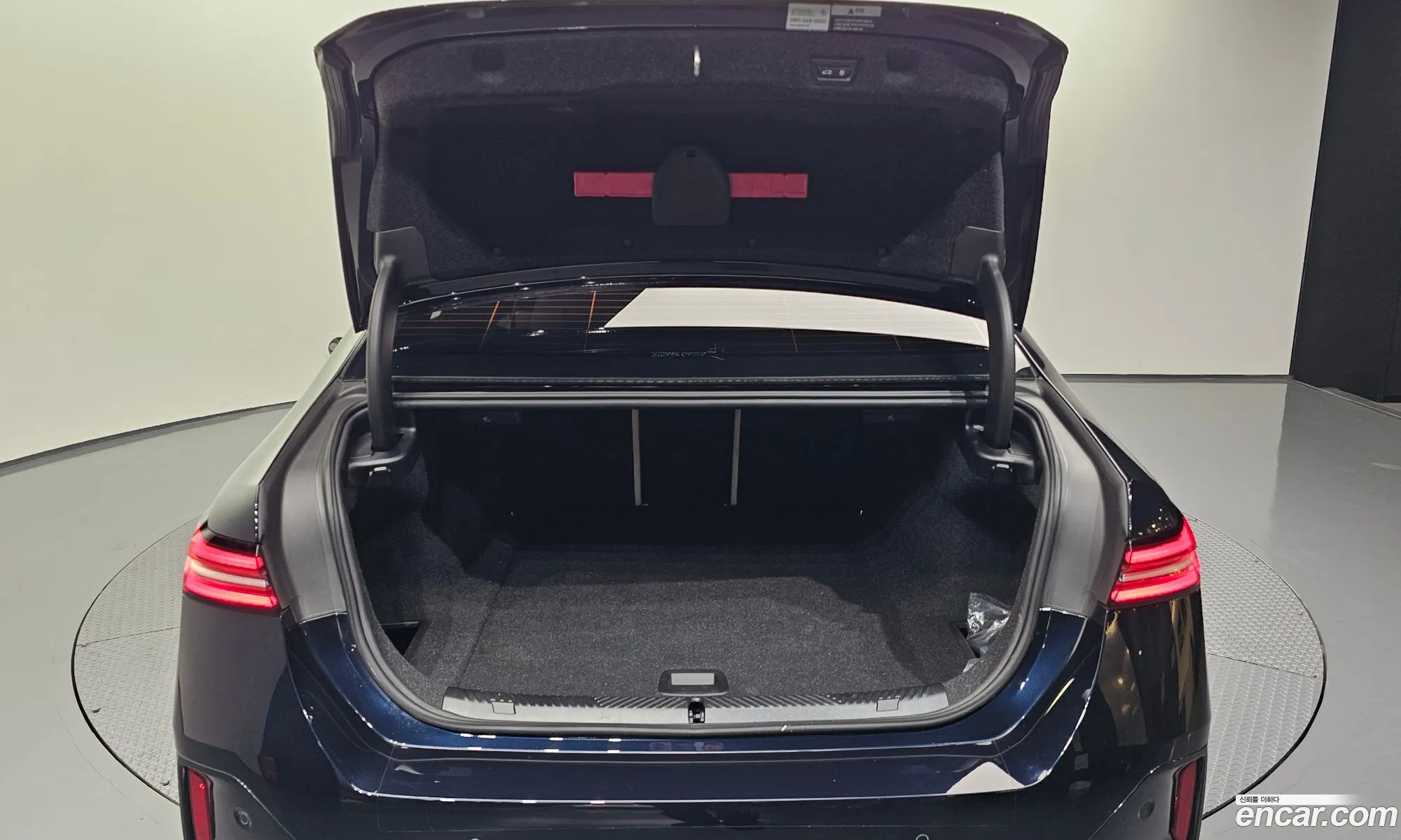 BMW i5 2025 — 8