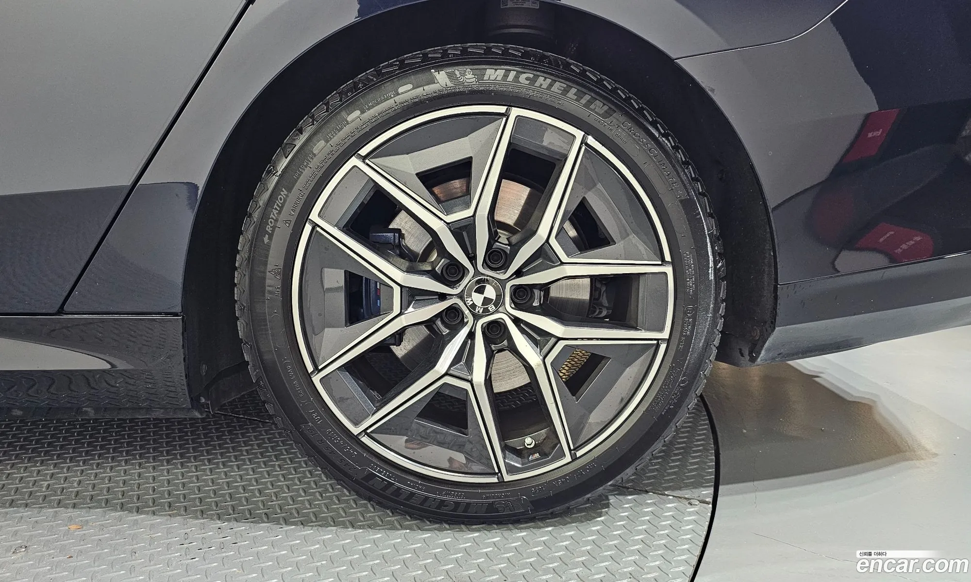 BMW i5 2025 — 4
