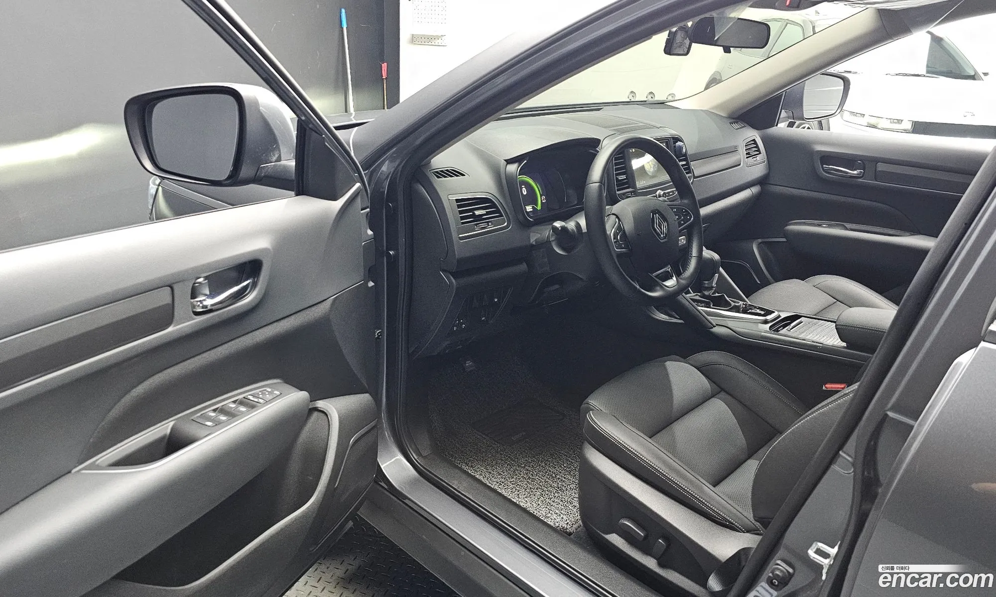 Renault Korea (Samsung) QM6 2024 — 18