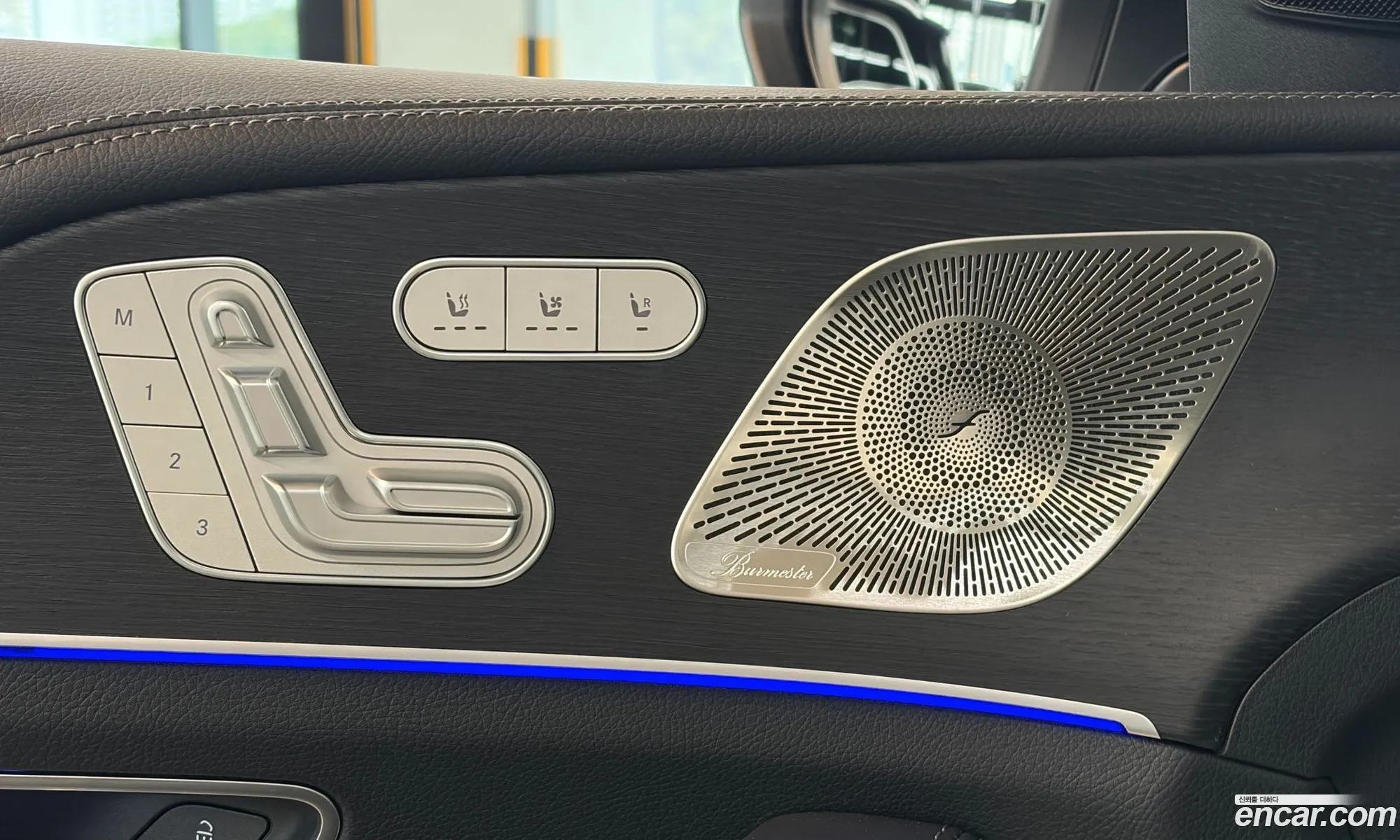 Mercedes-Benz GLS-Class X167 2025 — 18