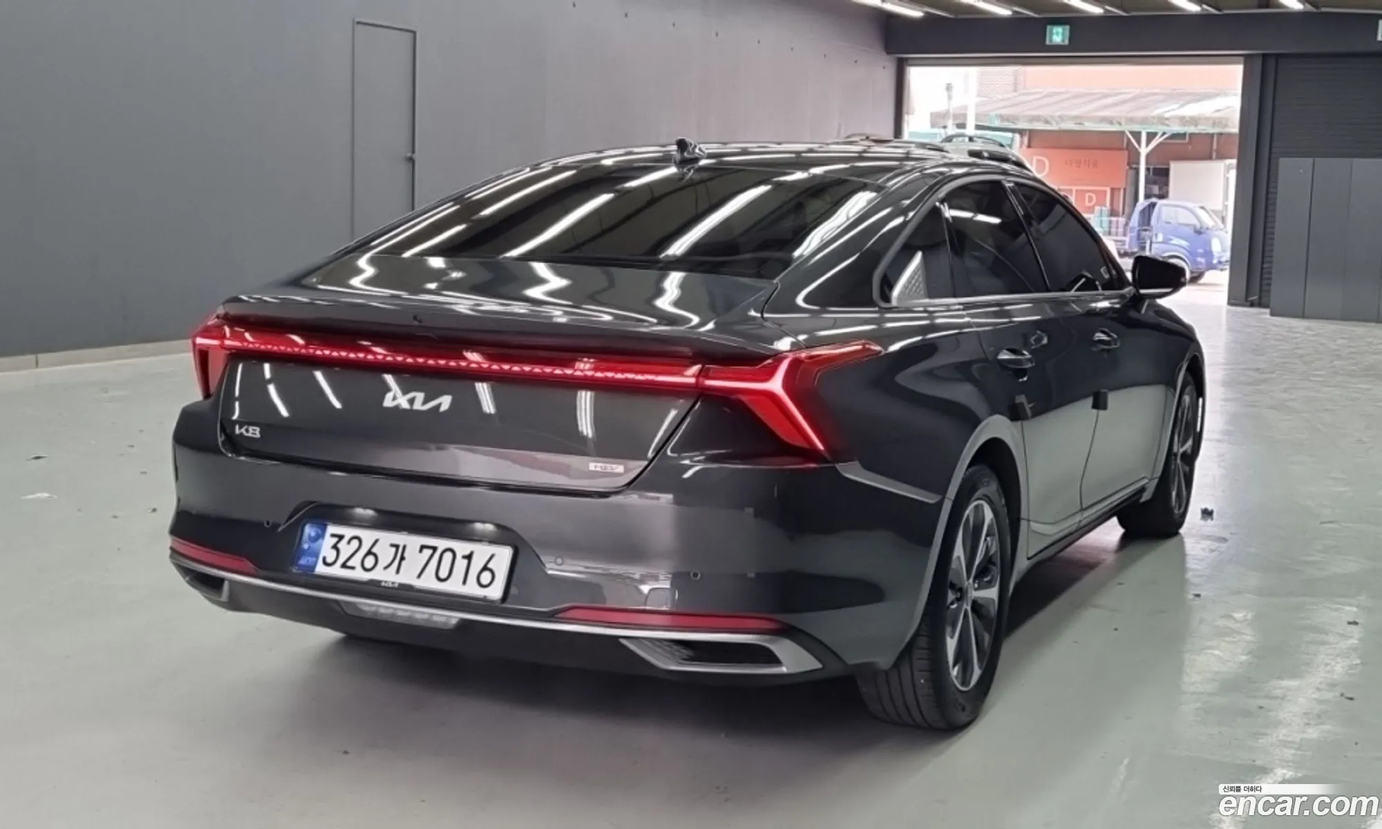 Kia K8 Hybrid