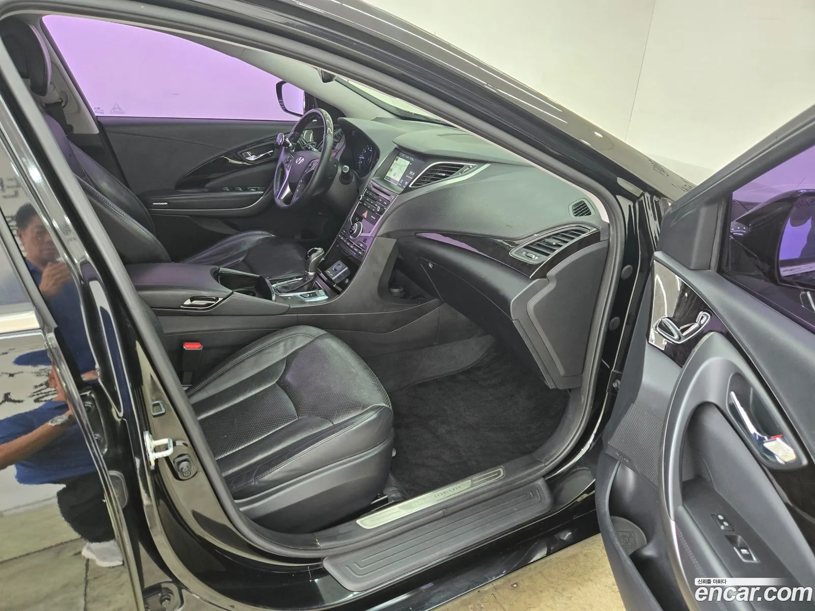 Hyundai Grandeur HG 2014 — 11