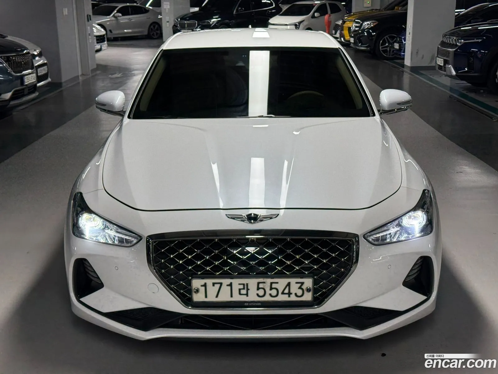 Genesis G70 2020 — 15
