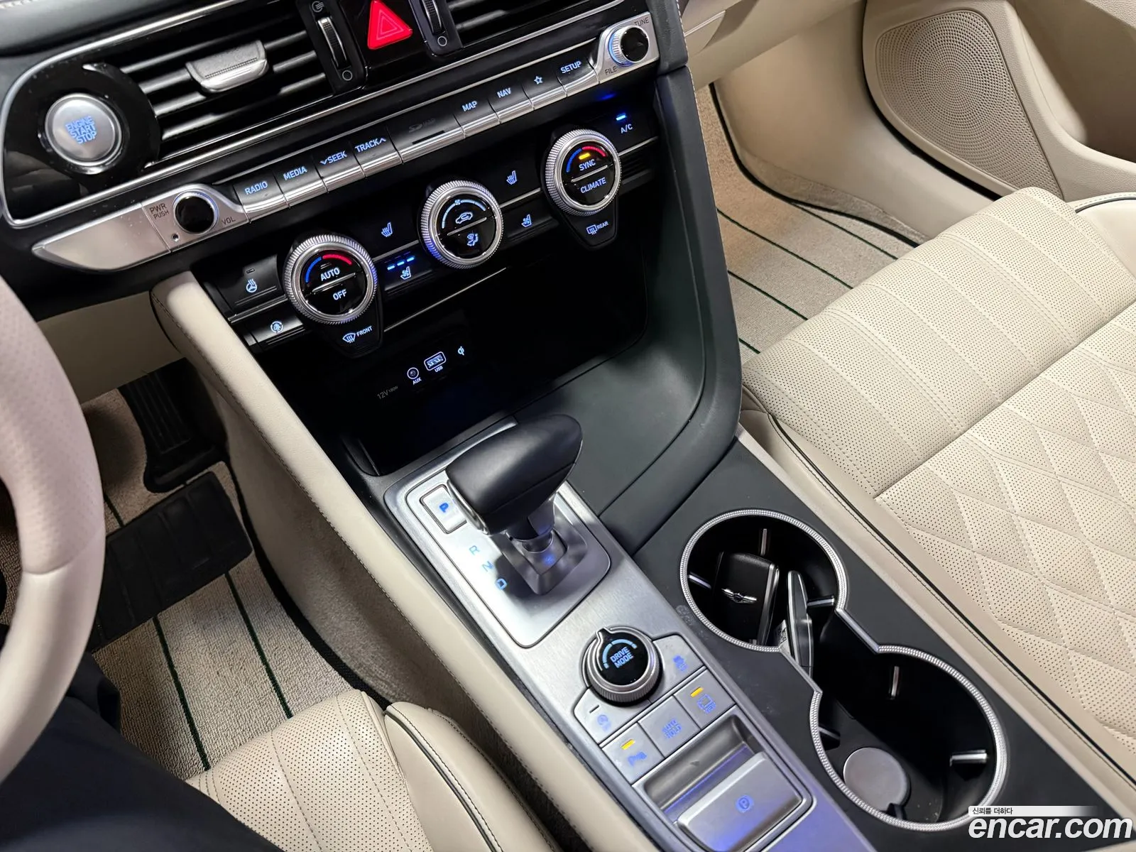 Genesis G70 2020 — 14