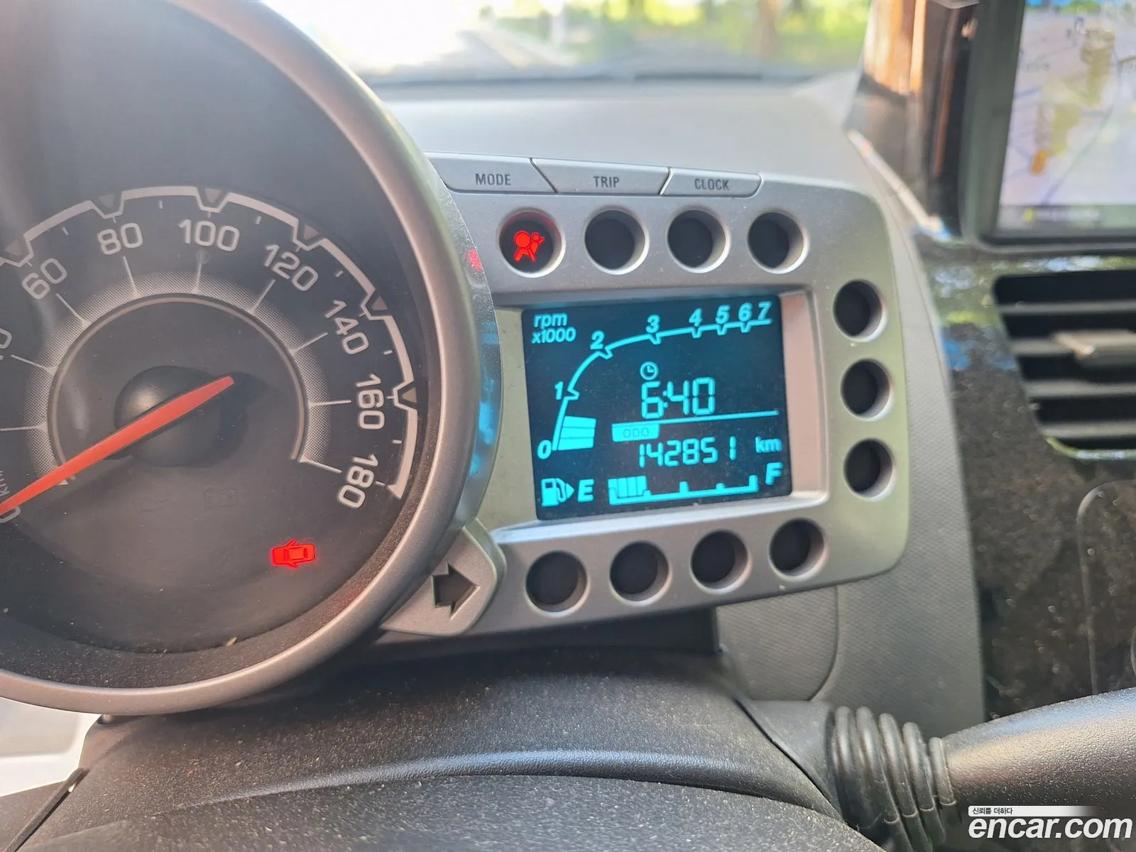 Chevrolet (GM Daewoo) Spark 2011 — 15