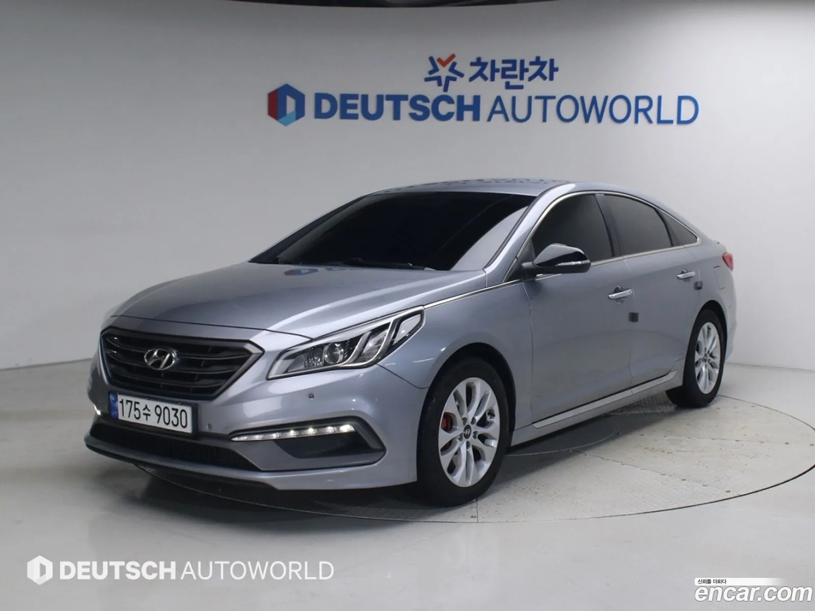 Hyundai LF Sonata 2016 — 18