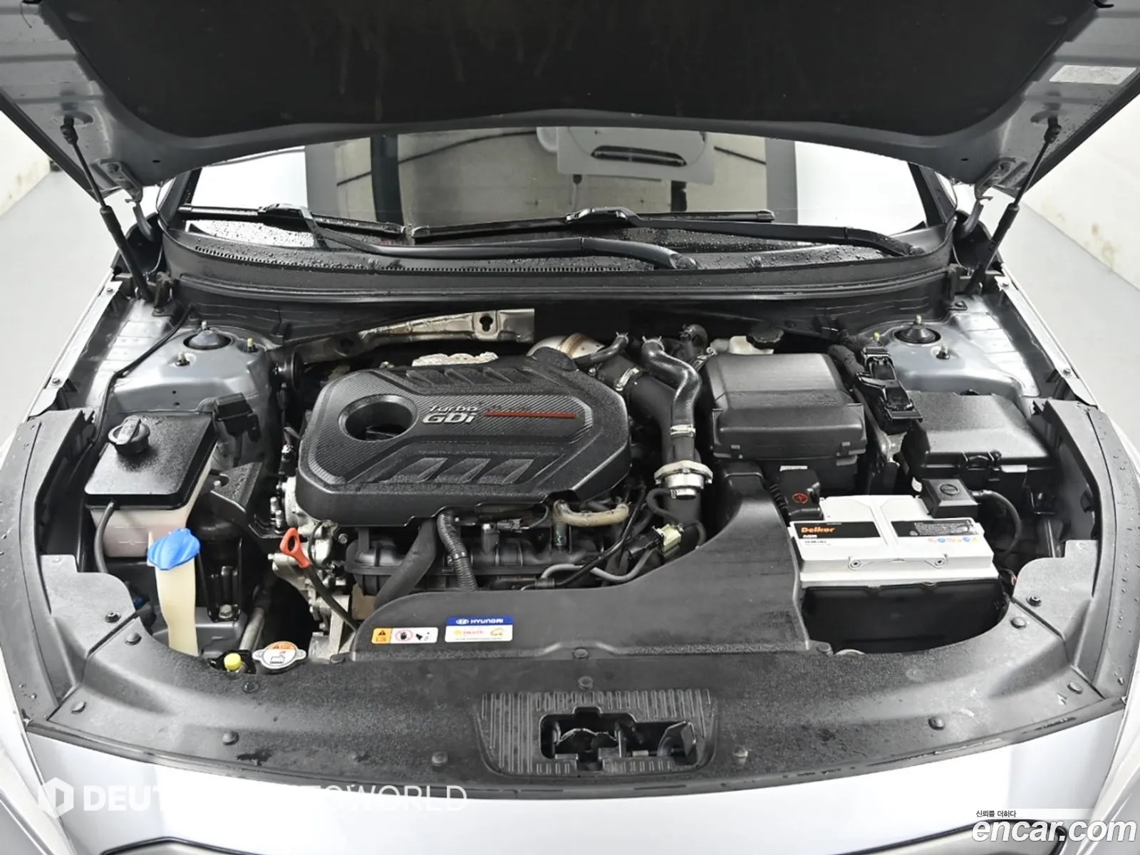 Hyundai LF Sonata 2016 — 11