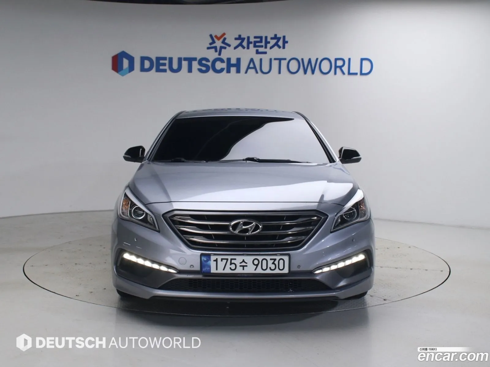 Hyundai LF Sonata 2016 — 16