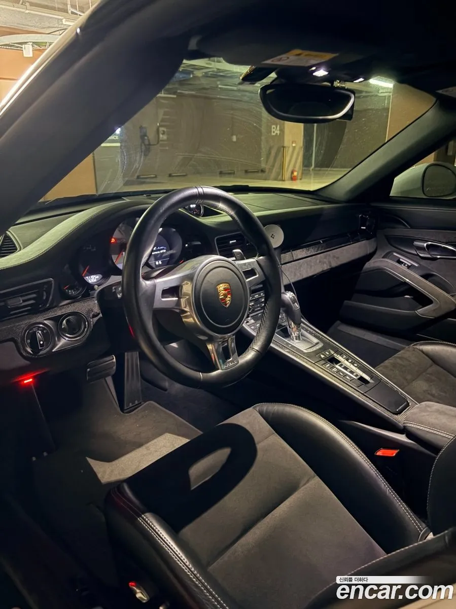Porsche 911 2015 — 2