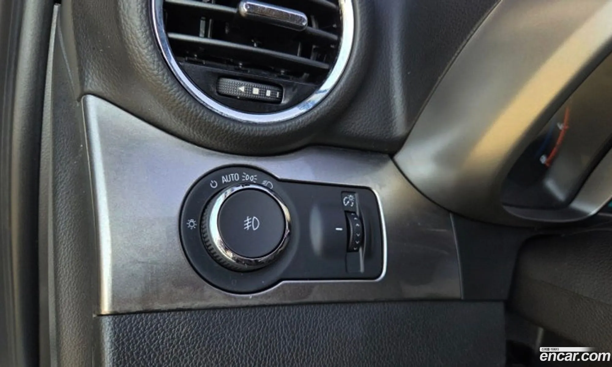 Chevrolet (GM Daewoo) Orlando 2015 — 14