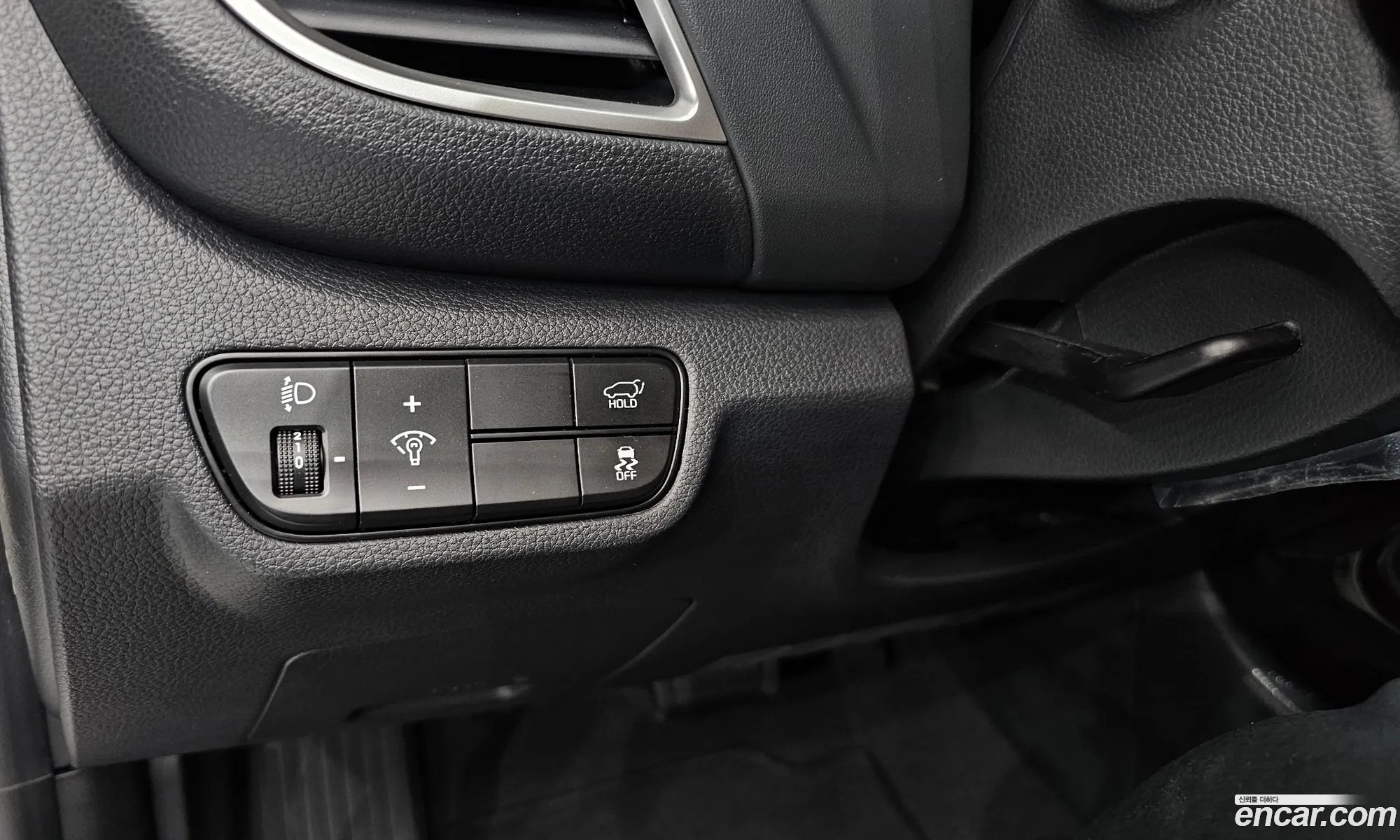 Kia Seltos 2025 KNAET817DTK899802 — 36