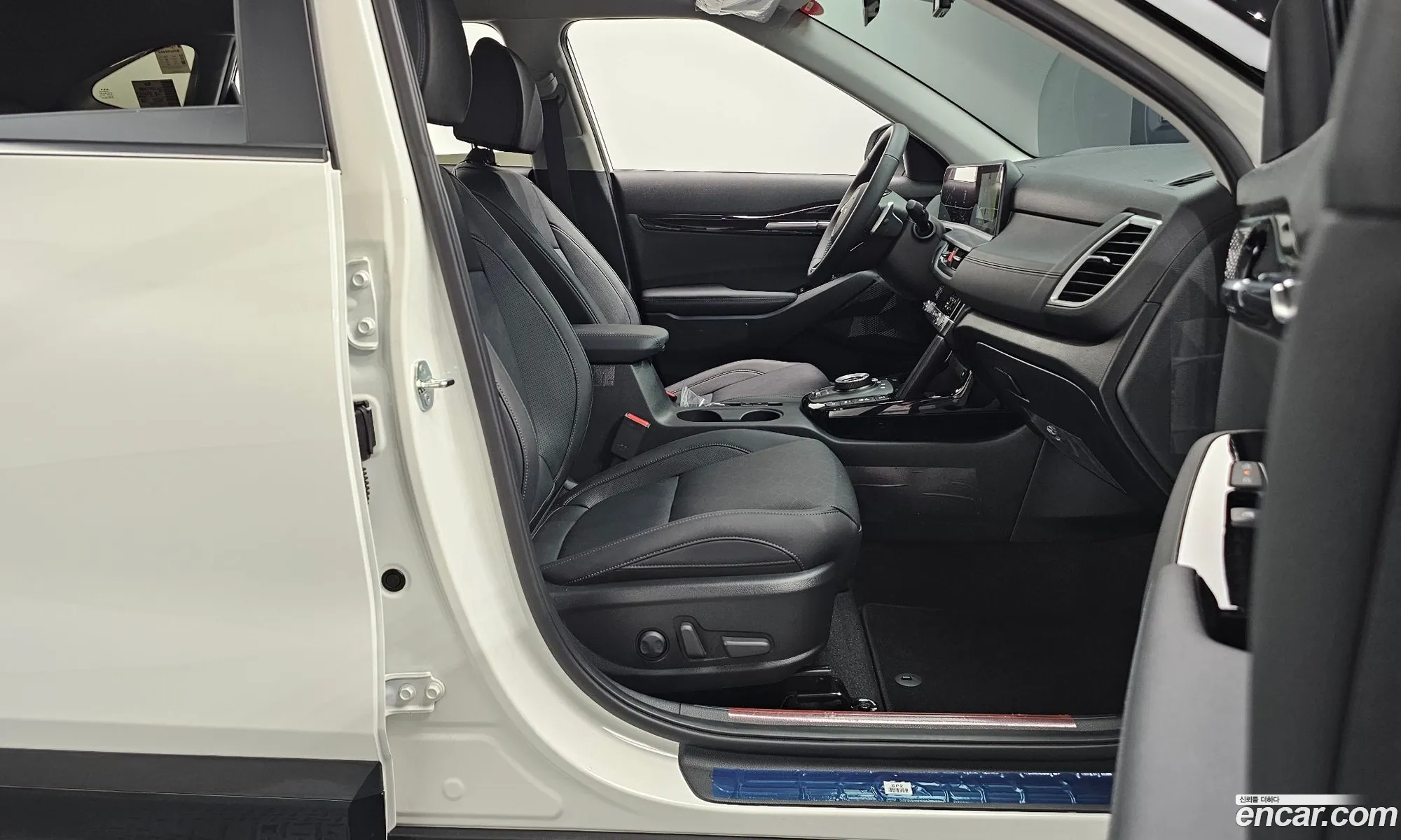 Kia Seltos 2025 KNAET817DTK899802 — 7