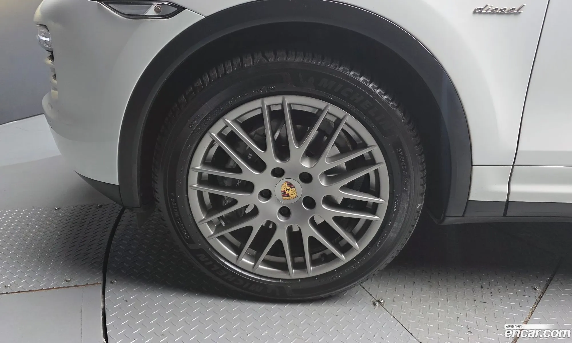 Porsche Cayenne 2013 WP1AF2927ELA36114 — 17