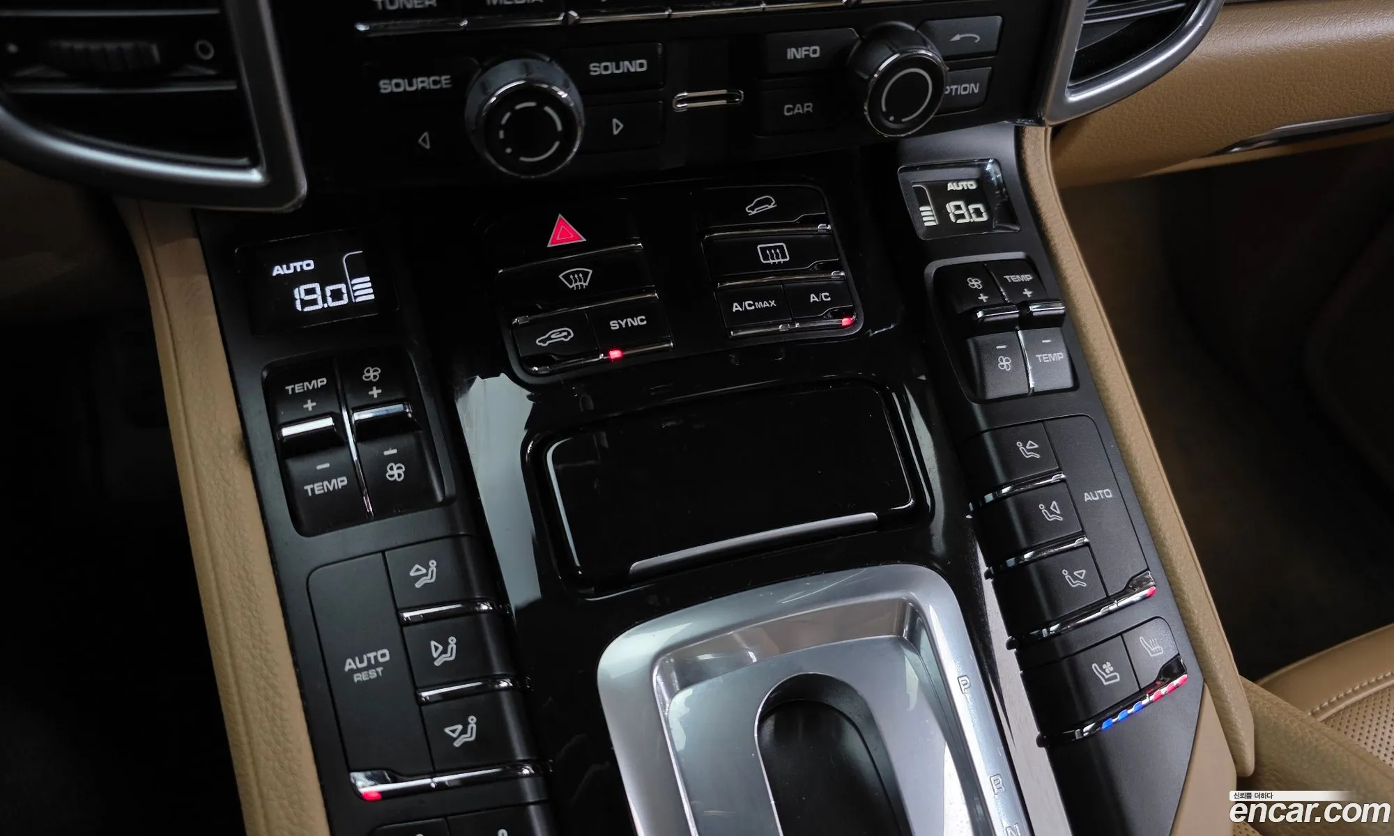 Porsche Cayenne 2013 WP1AF2927ELA36114 — 8