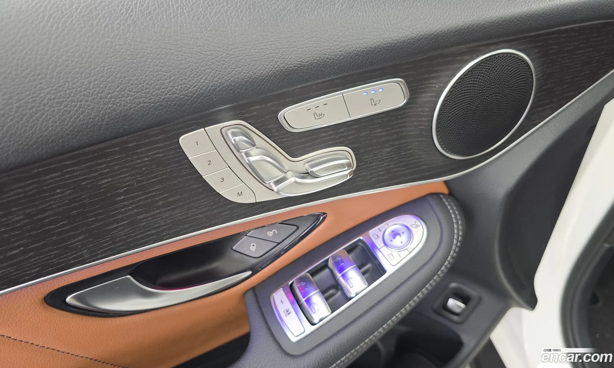 Mercedes-Benz GLC-Class X253 2020 — 27