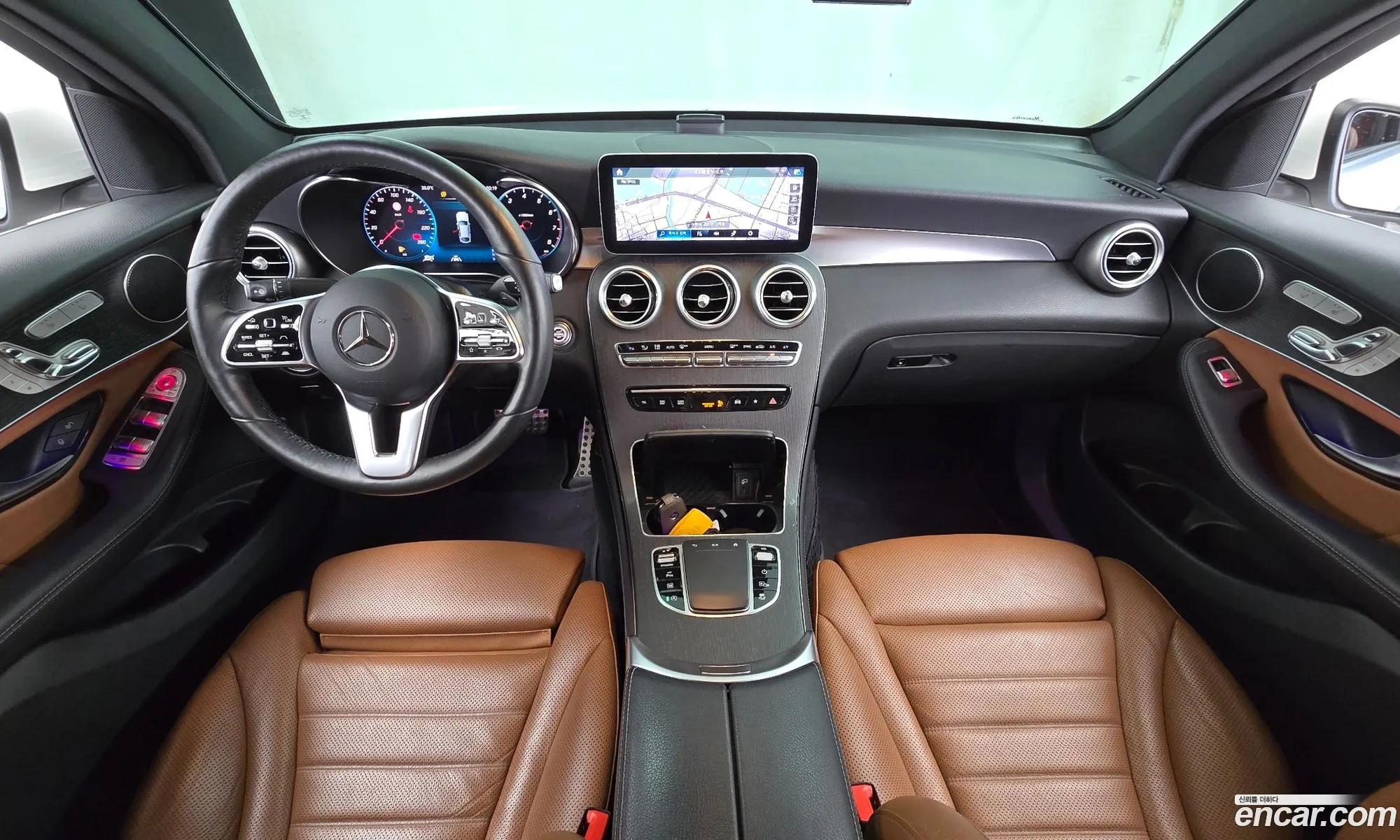 Mercedes-Benz GLC-Class X253 2020 — 24