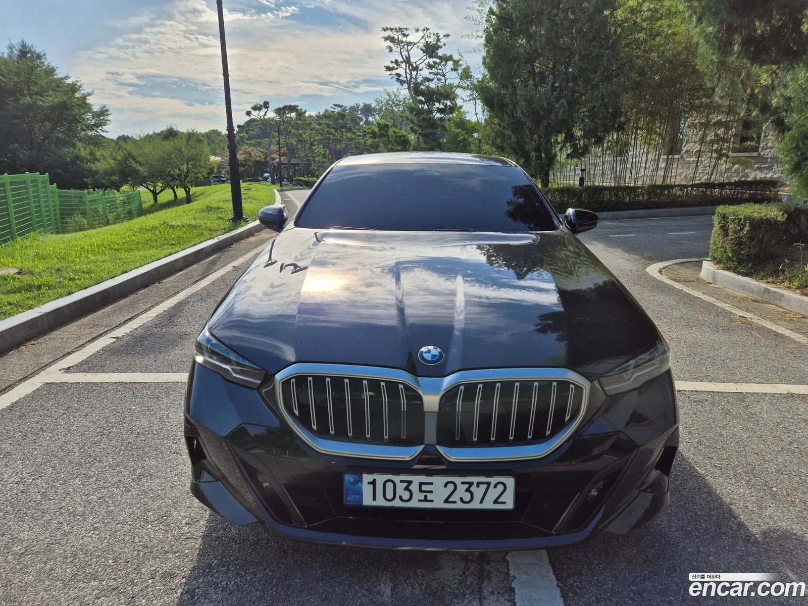 BMW 5 Series 2024 — 17
