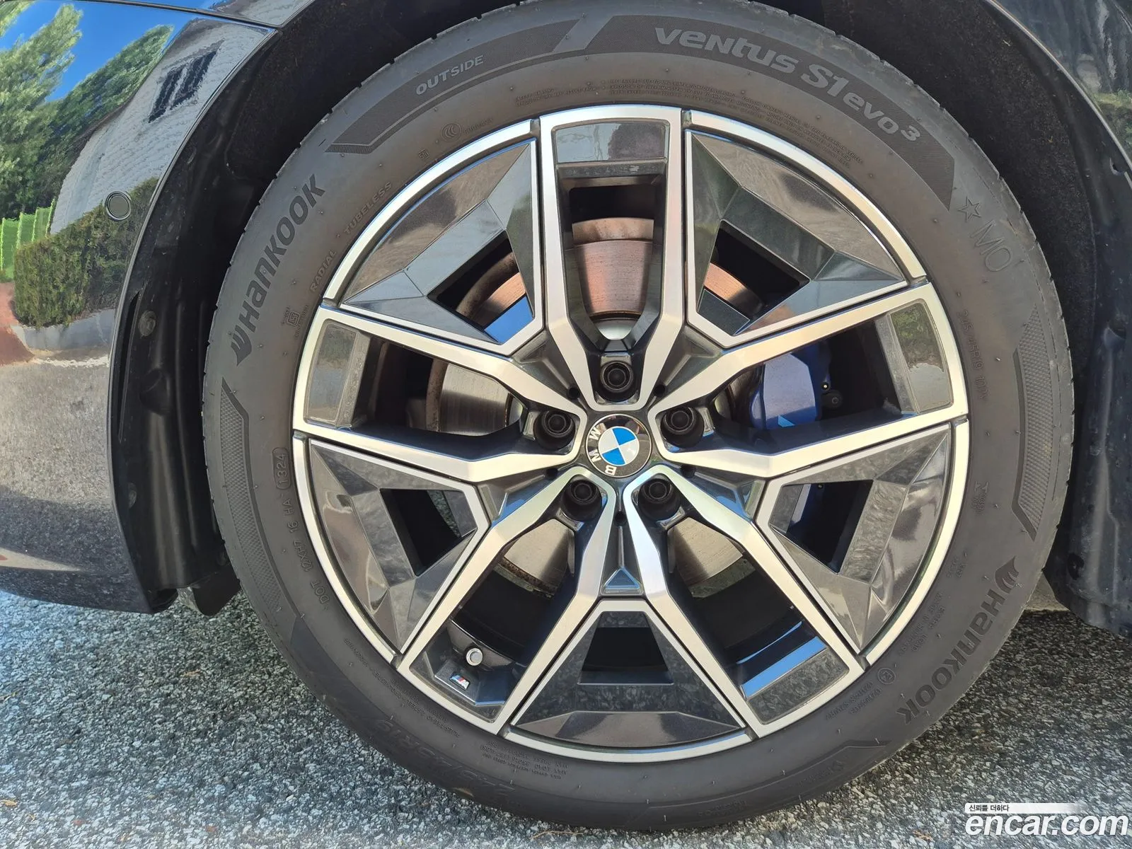 BMW 5 Series 2024 — 3
