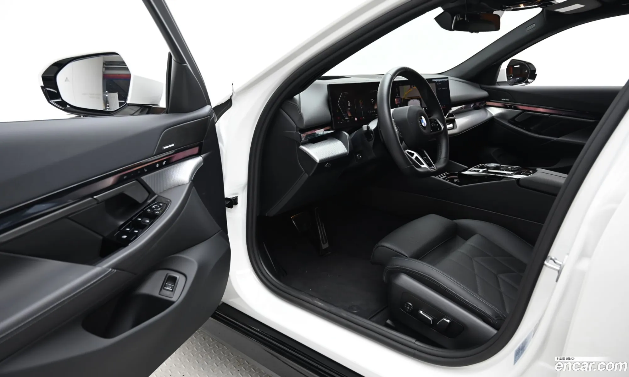 BMW 5 Series 2025 — 6