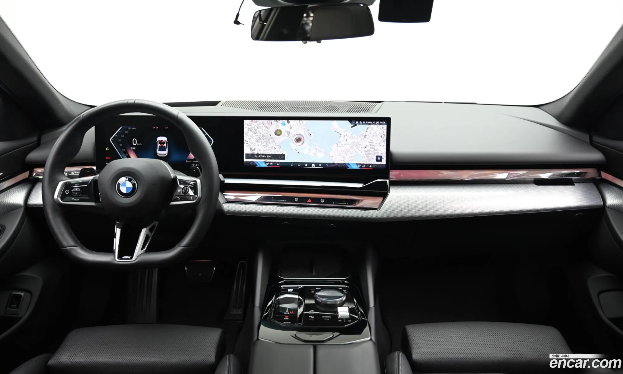 BMW 5 Series 2025 — 15