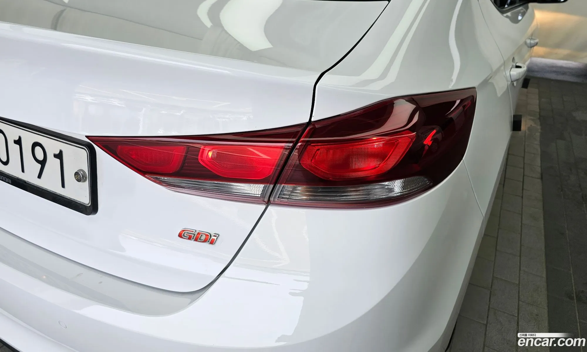 Hyundai Elantra AD