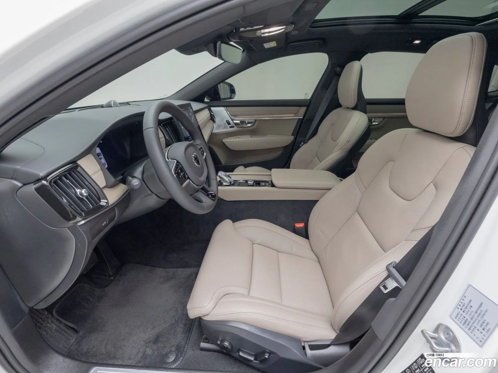 Volvo S90 2025 — 11