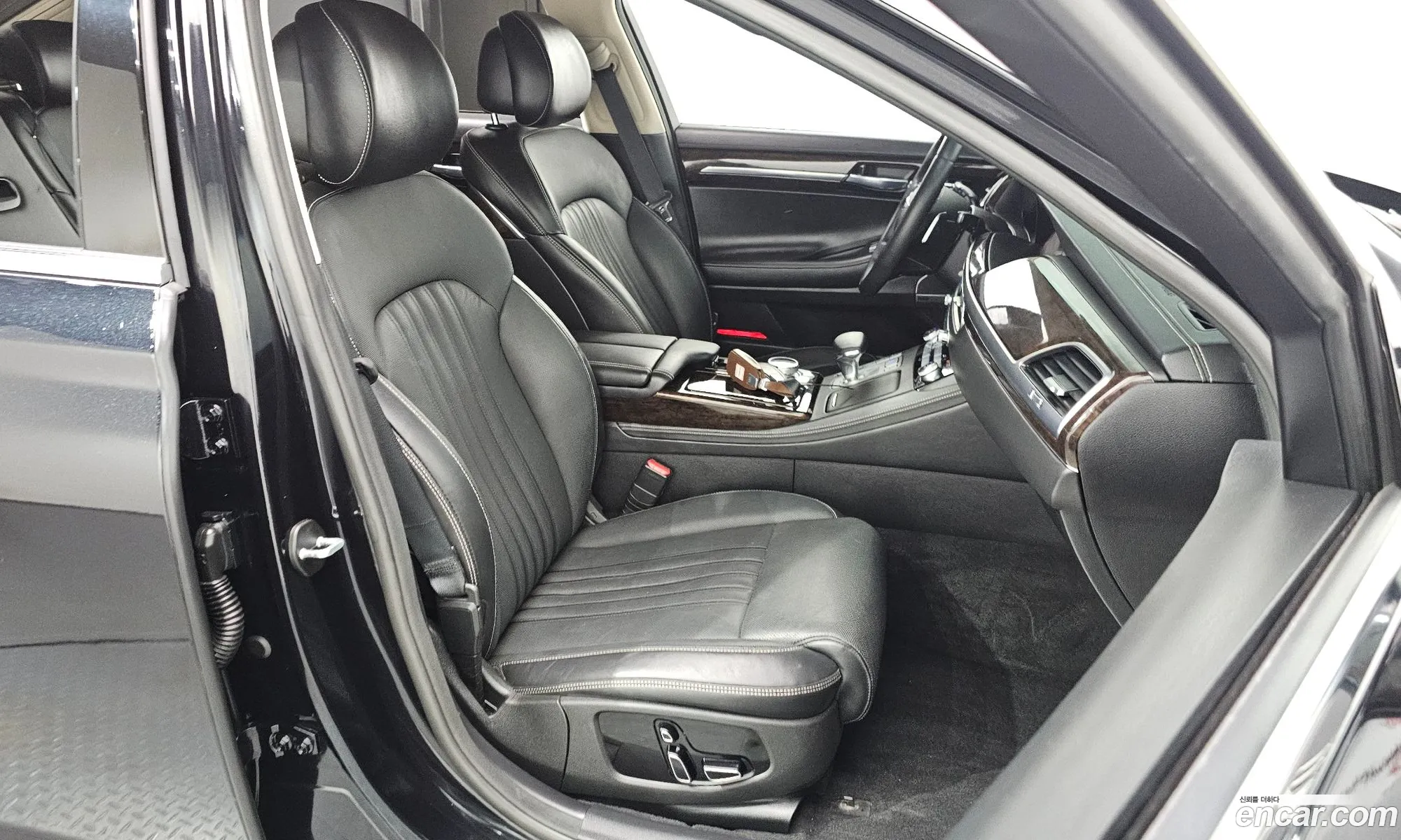 Genesis G90 2021 — 7