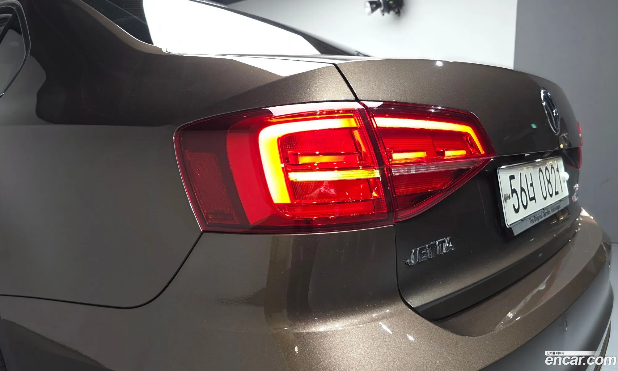 Volkswagen Jetta 2015 — 24