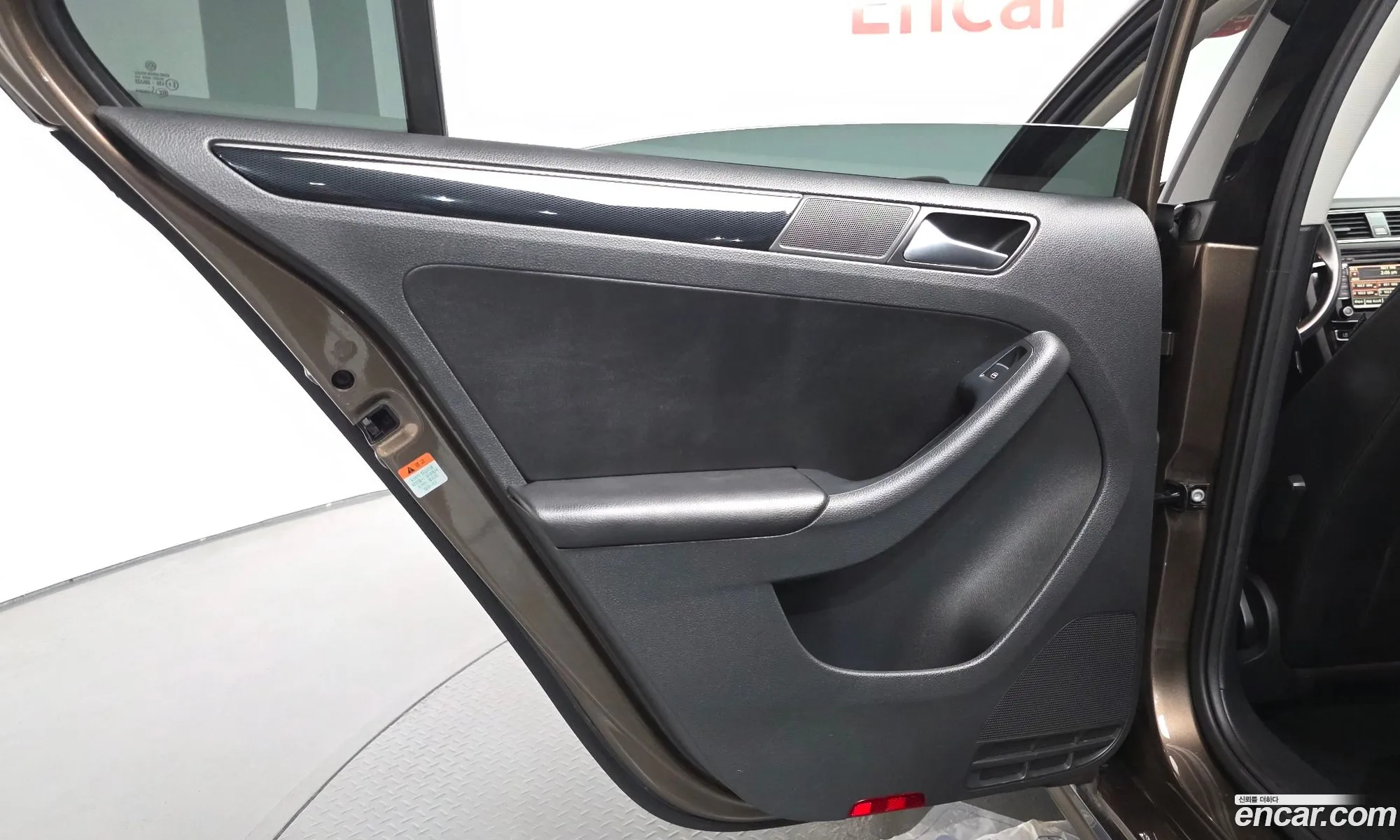 Volkswagen Jetta 2015 — 22