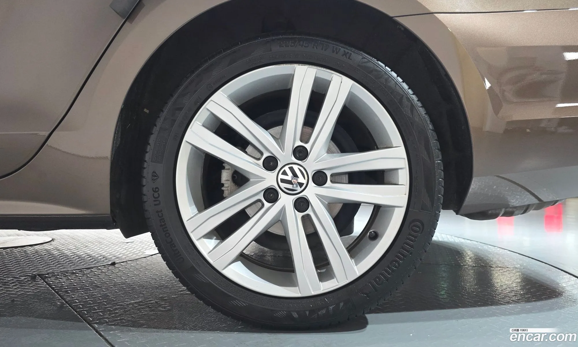 Volkswagen Jetta 2015 — 30
