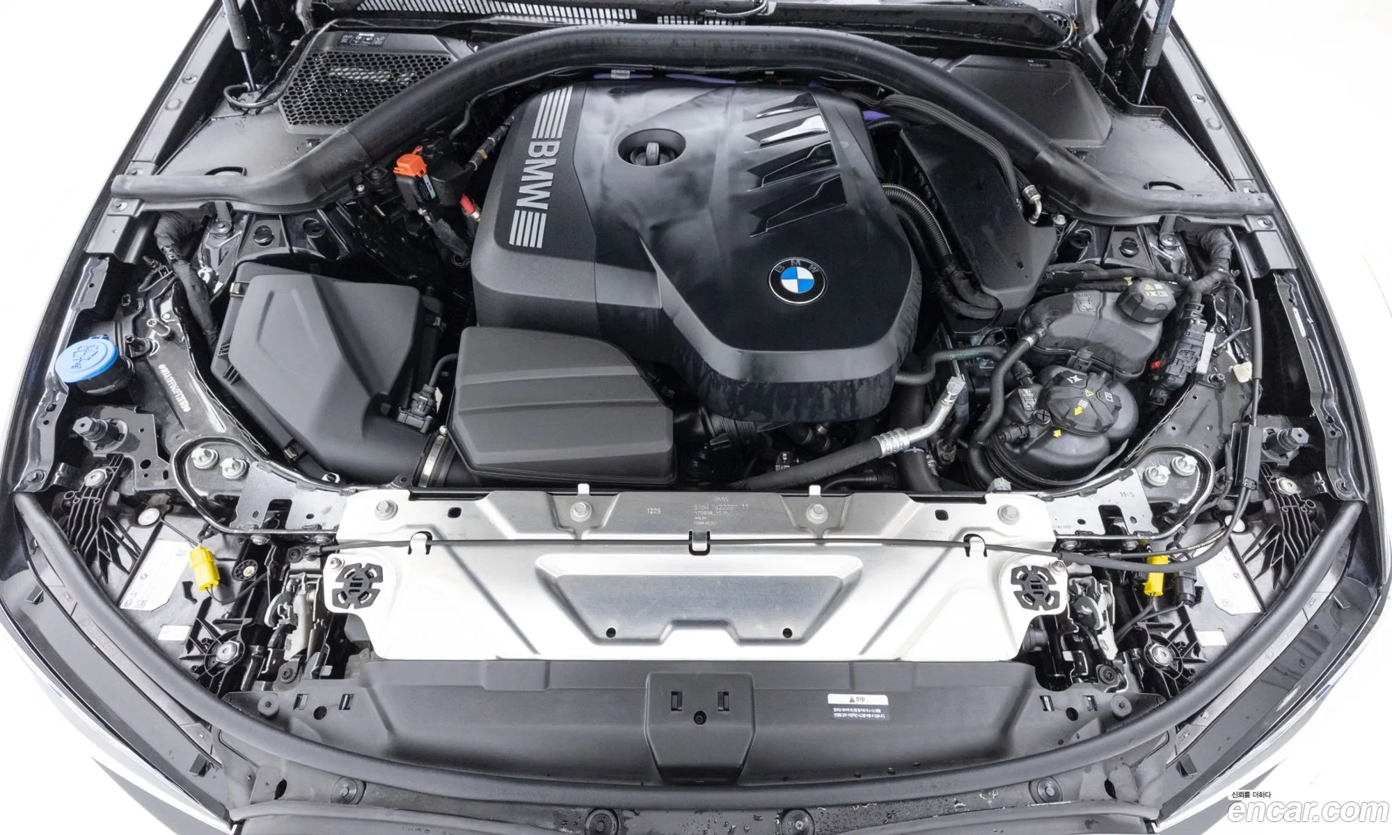 BMW 3 Series 2025 — 6