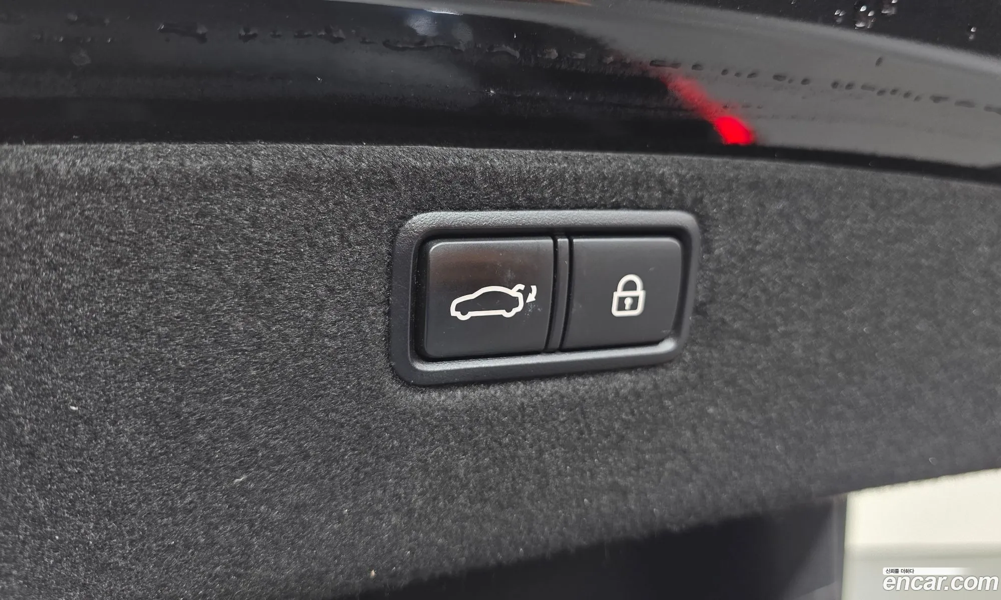 Genesis G80 2017 KMHGM41DDHU232634 — 3