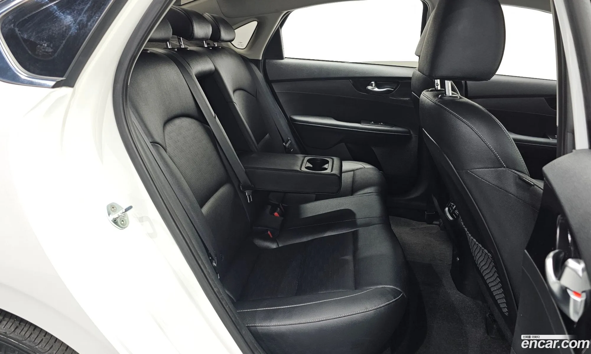 Kia K3 2022 — 12