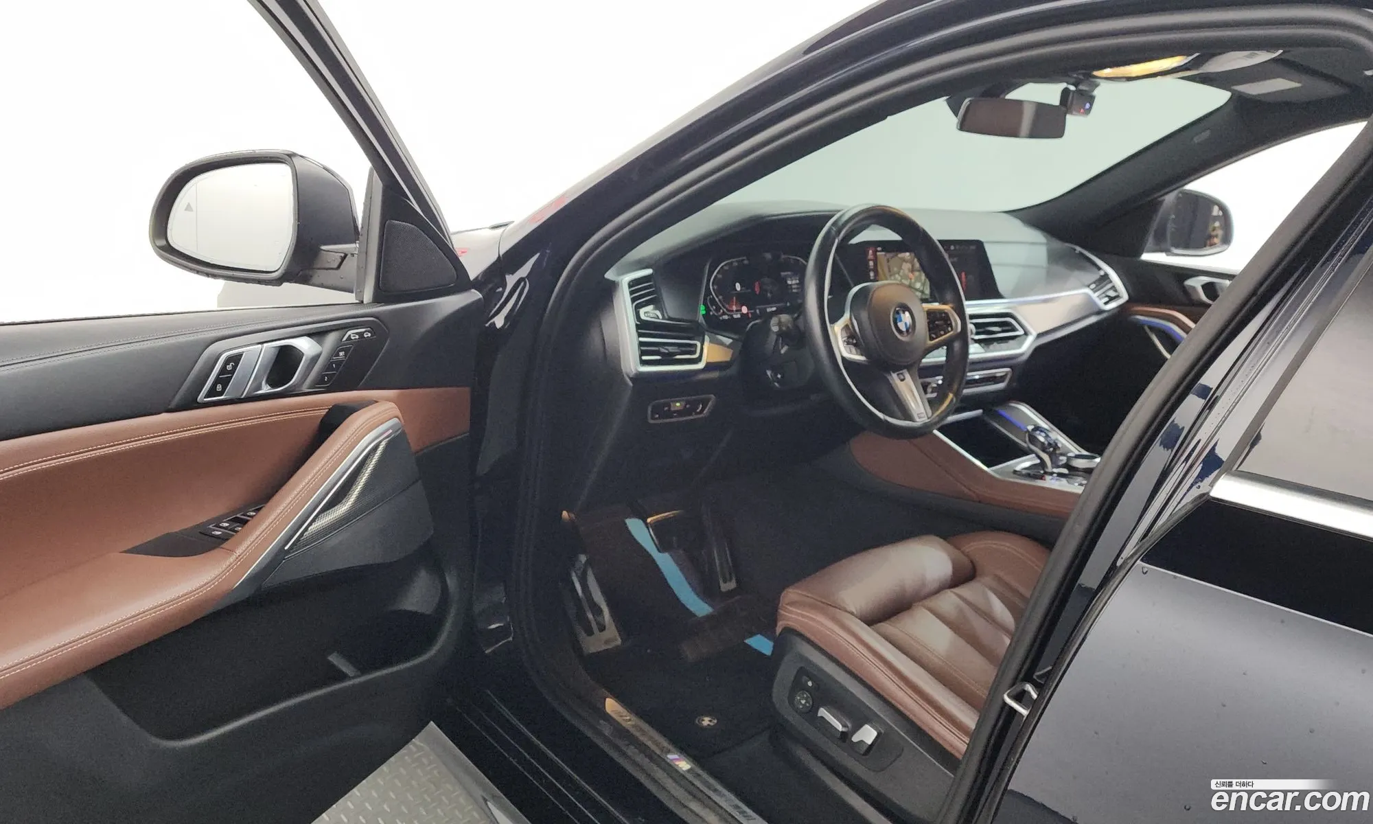 BMW X6 2022 WBACY610111111111 — 11
