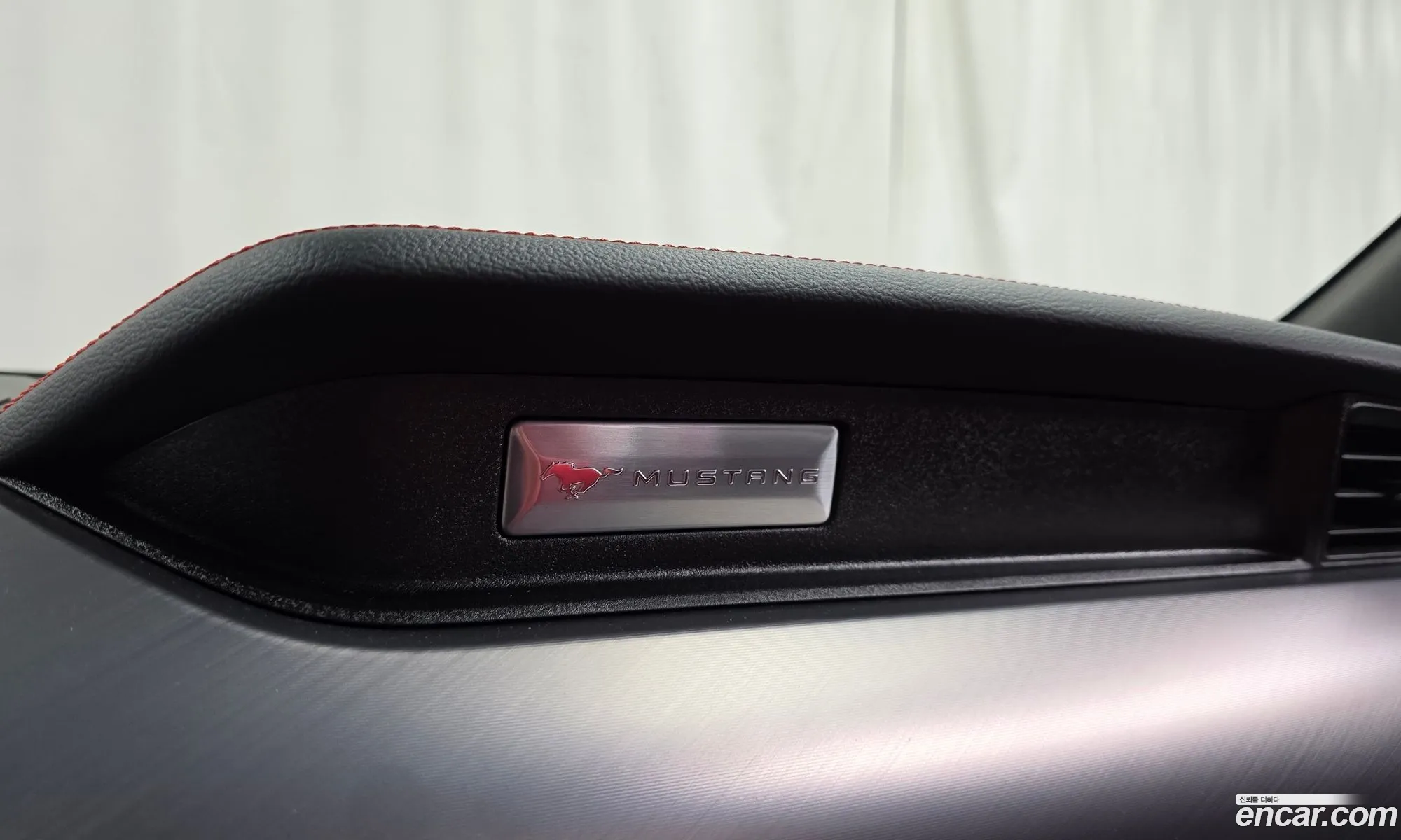 Ford Mustang 2023 — 11