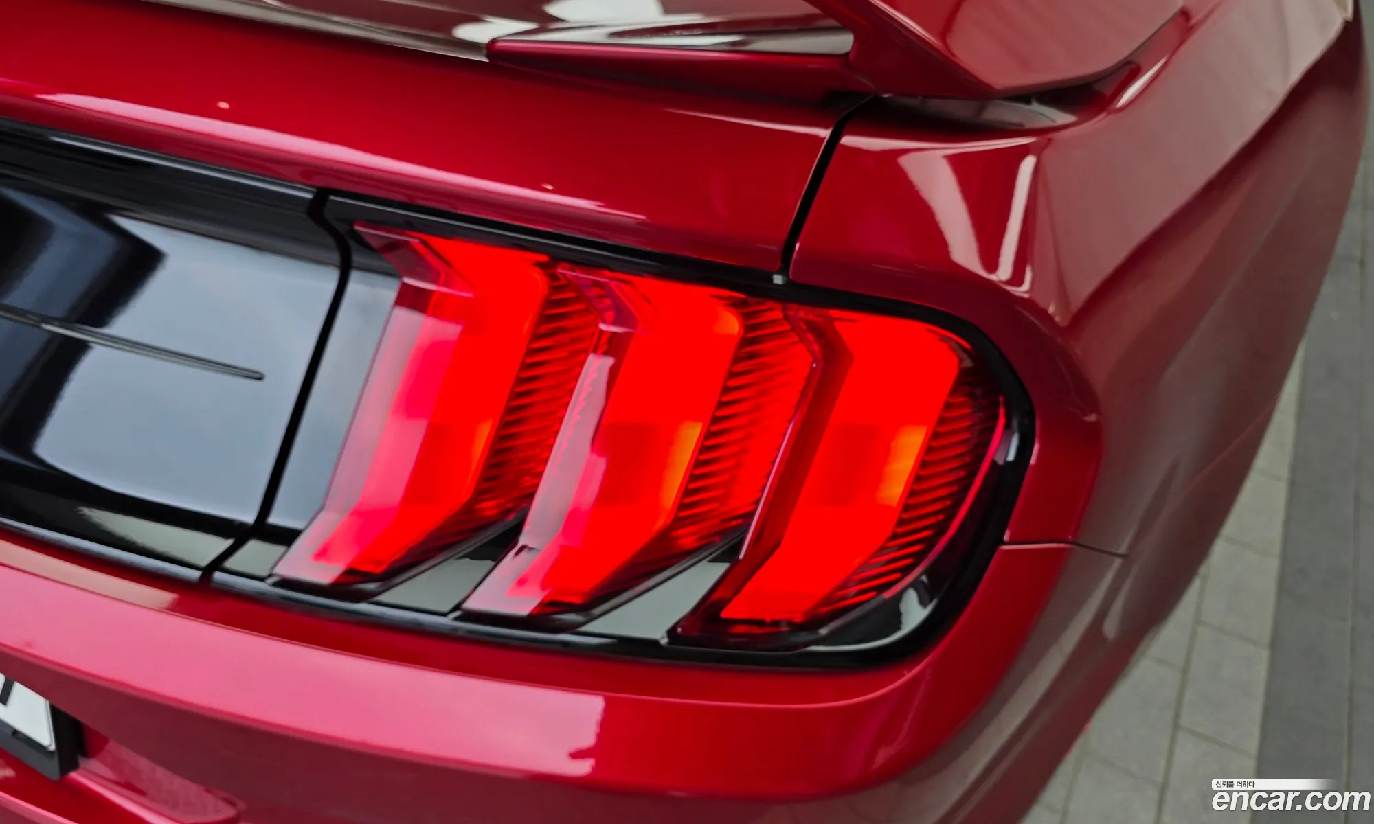 Ford Mustang 2023 — 23
